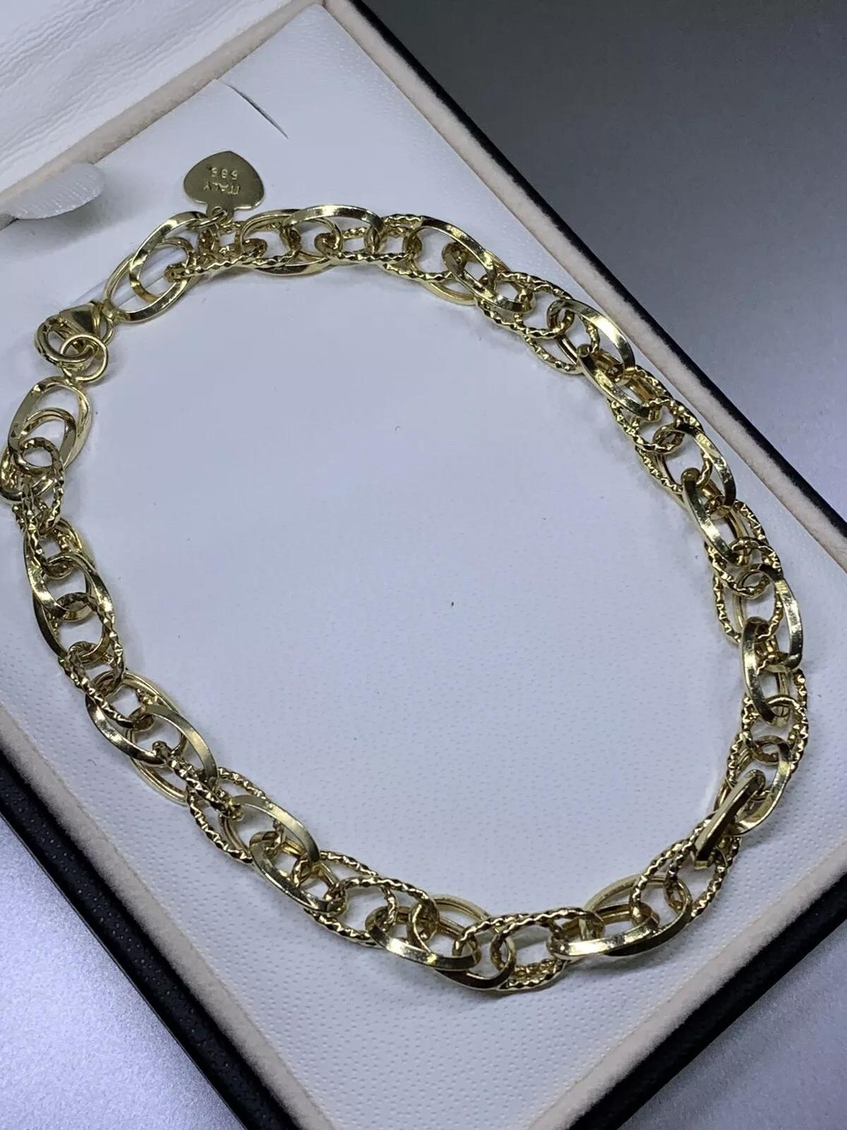14ct yellow gold chunky chain bracelet Italian For Sale 2