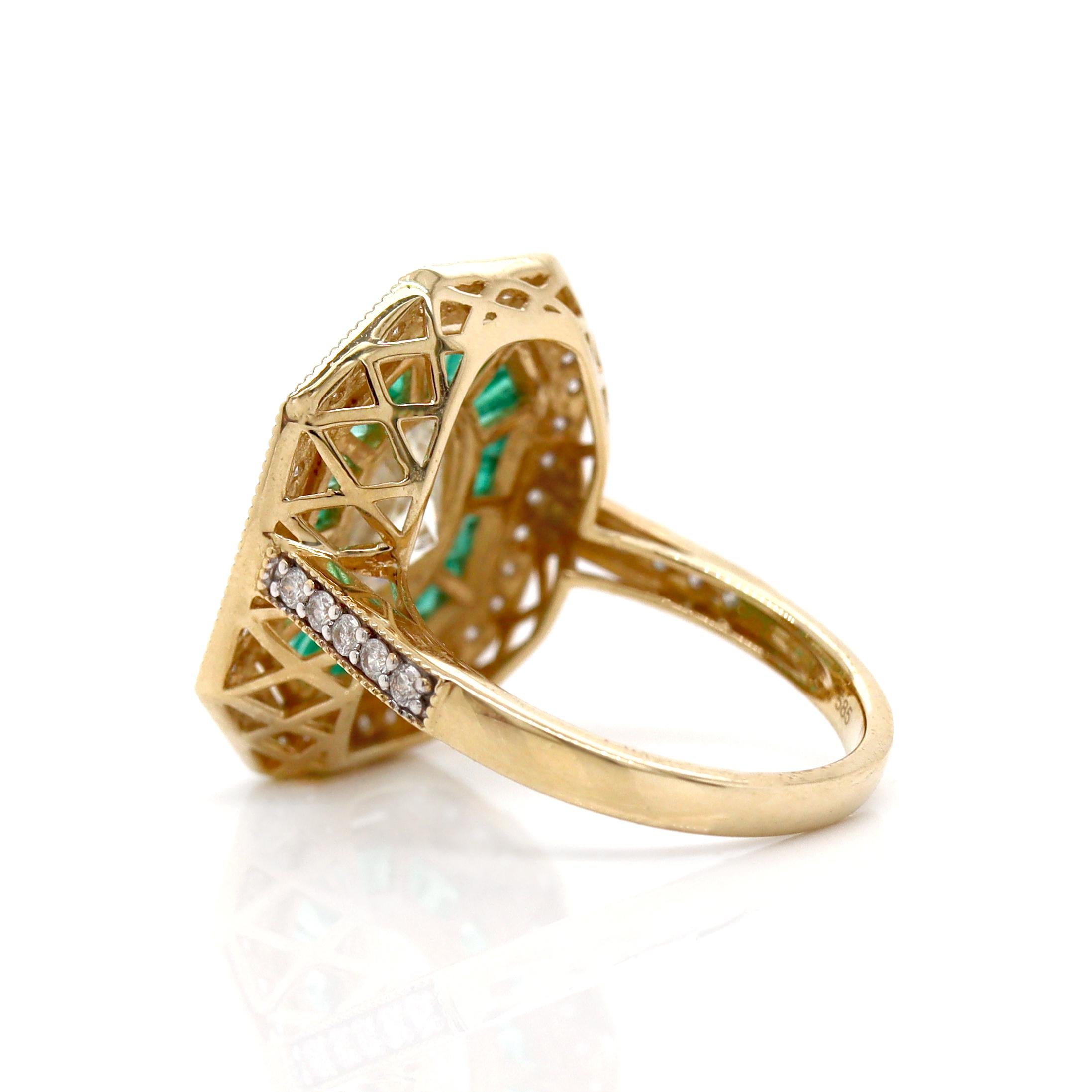 Women's or Men's 14CT Yellow Gold Colombian Emerald And Diamond Cocktail Ring For Sale
