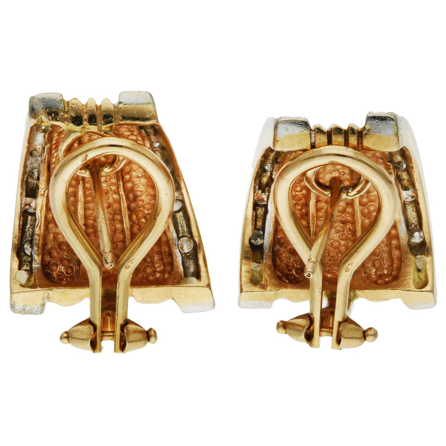 Round Cut 14ct Yellow Gold Diamond Fan Clip Earrings 8.60 grams For Sale
