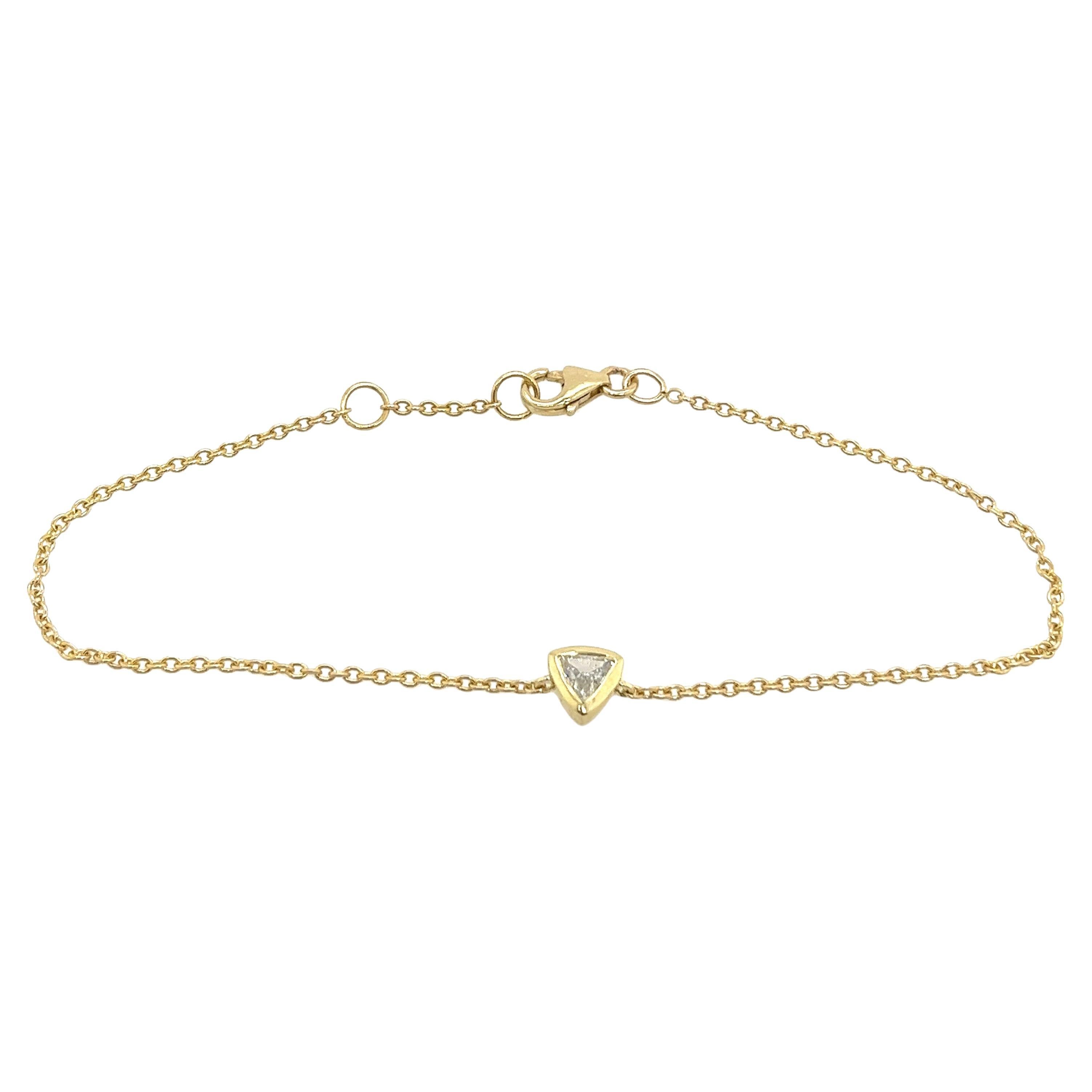 14ct Yellow Gold Diamond Set Bracelet, 0.17ct Triangular Shape Diamond