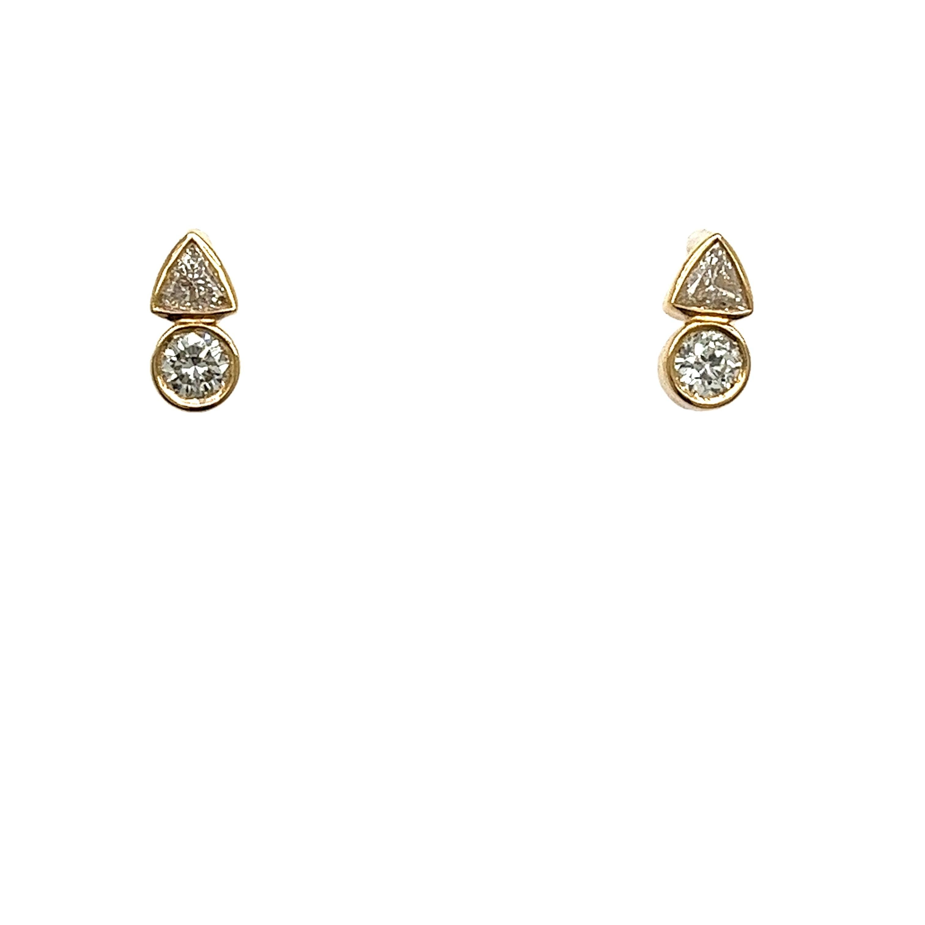 Clous d'oreilles en or jaune 14 carats sertis de diamants naturels de 0,40 carat Neuf - En vente à London, GB