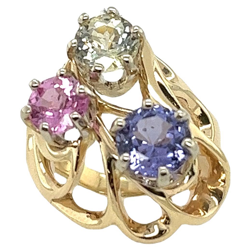 14ct Yellow Gold Dress Ring Set With 3 Natural Sapphires Total Weight of 2.50ct For Sale