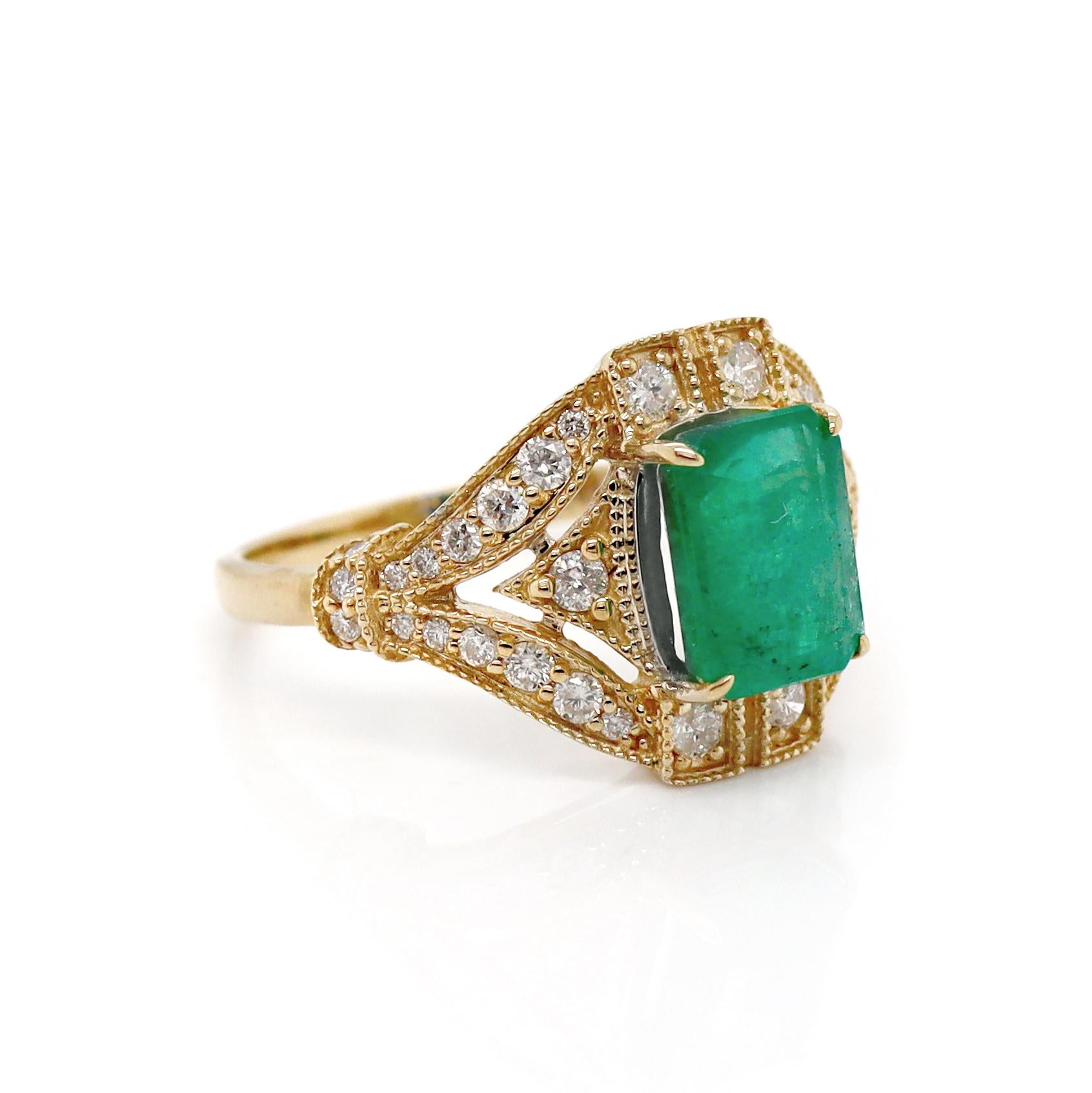 14CT Gelbgold Kleidring mit Smaragd und Diamant (Art déco) im Angebot