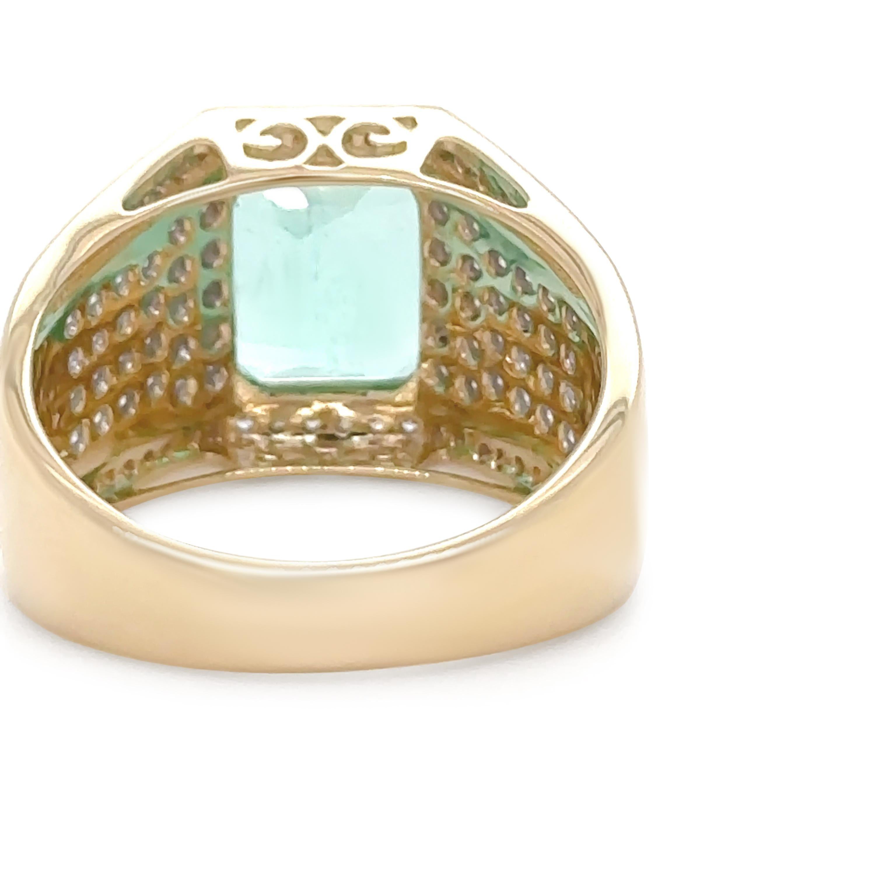 Men's 14ct Yellow Gold Emerald and Diamond Gent’s Statement Ring 3.36ct For Sale