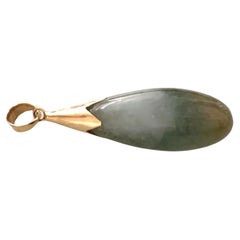 14ct Yellow Gold Jade Pendant