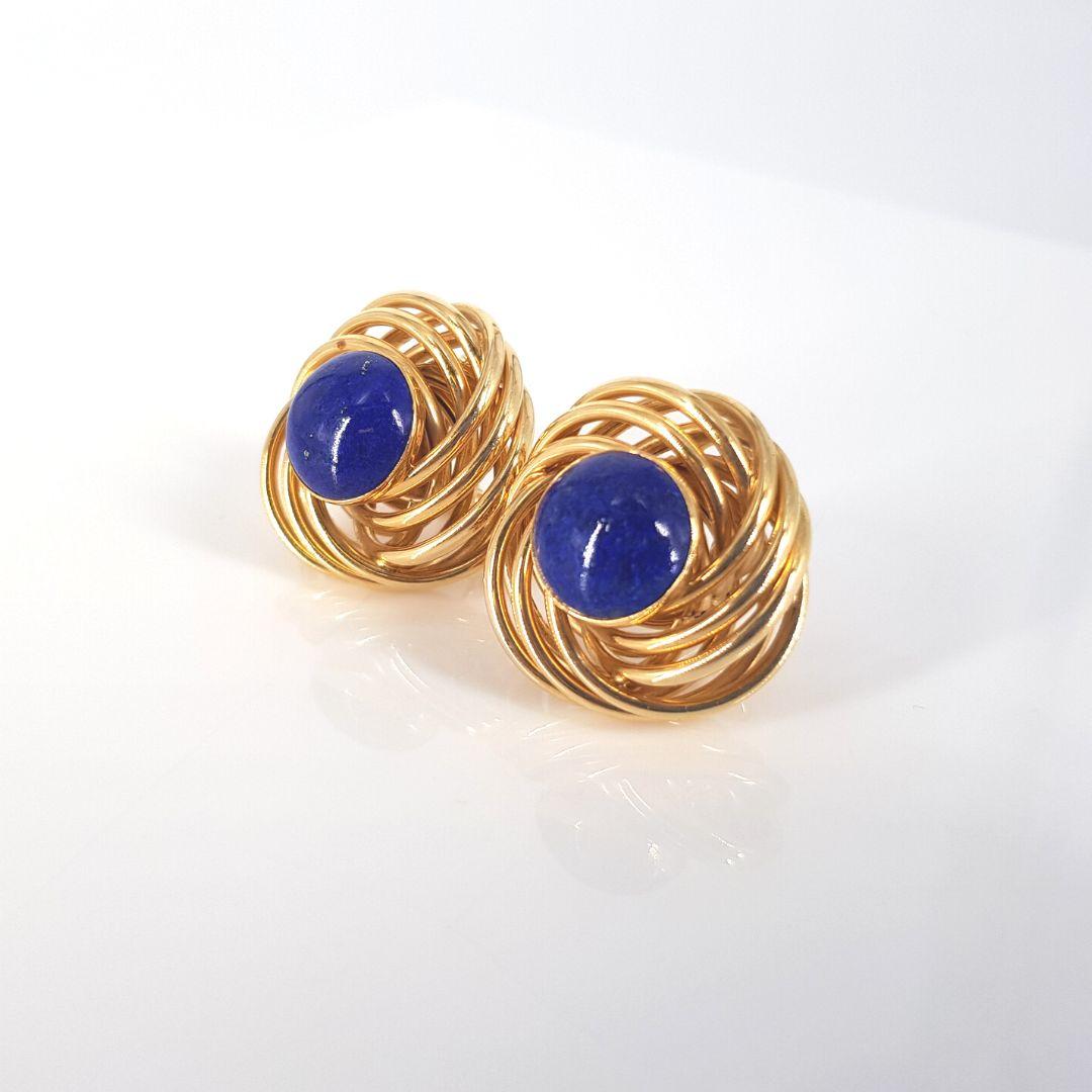 14ct Yellow Gold Lapis Swirl Studs In Good Condition For Sale In Cape Town, ZA