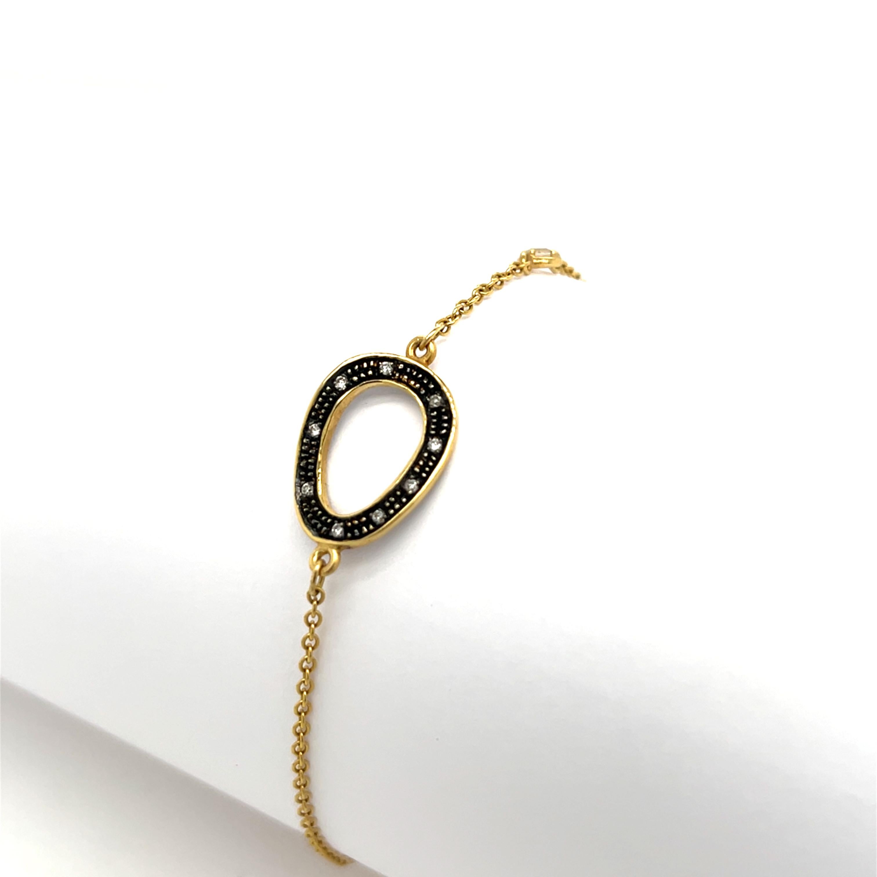 14ct Yellow Gold Natural Diamonds Bracelet In Excellent Condition For Sale In London, GB