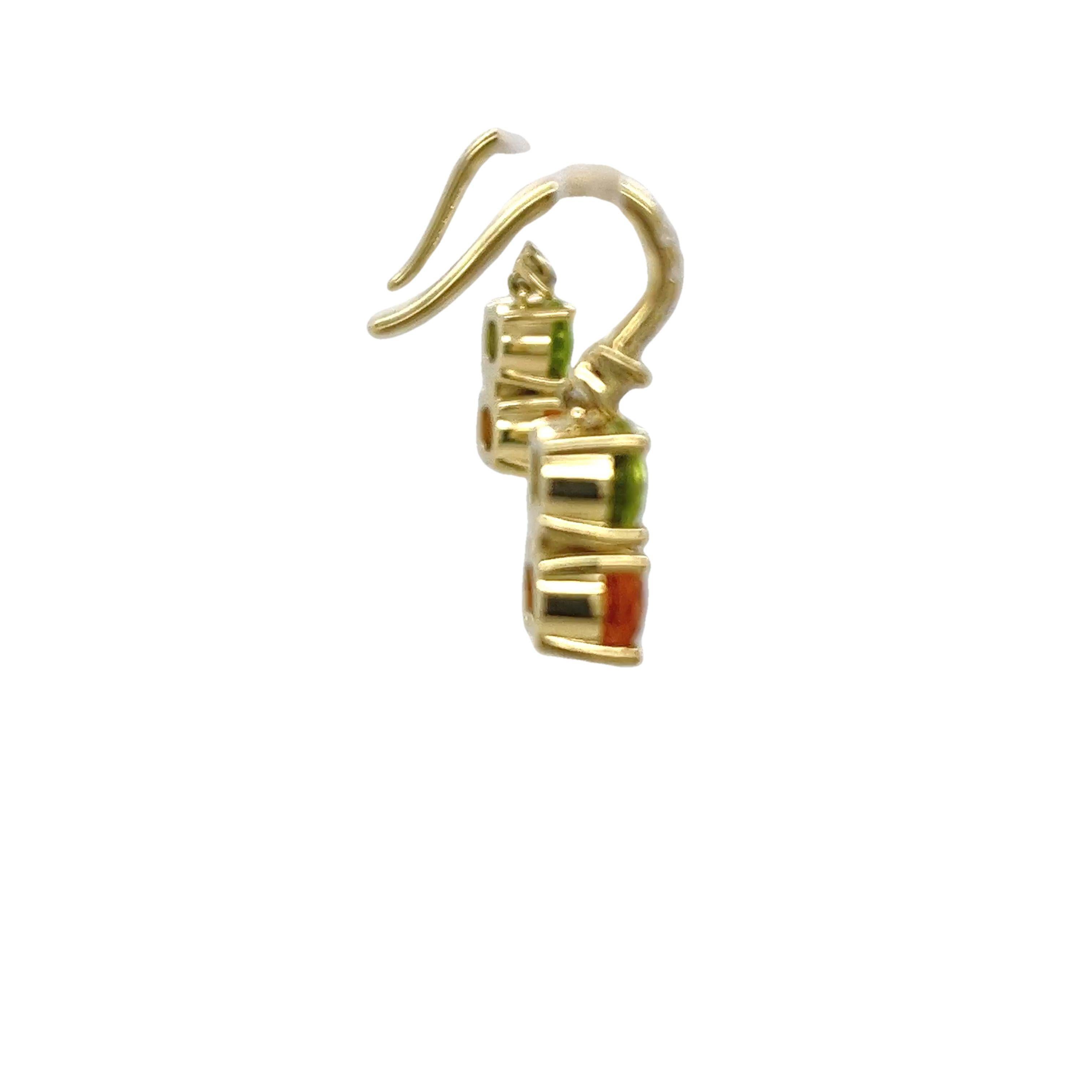 Taille ovale Boucles d'oreilles pendantes en or jaune 14ct avec péridot, citrine et diamant en vente