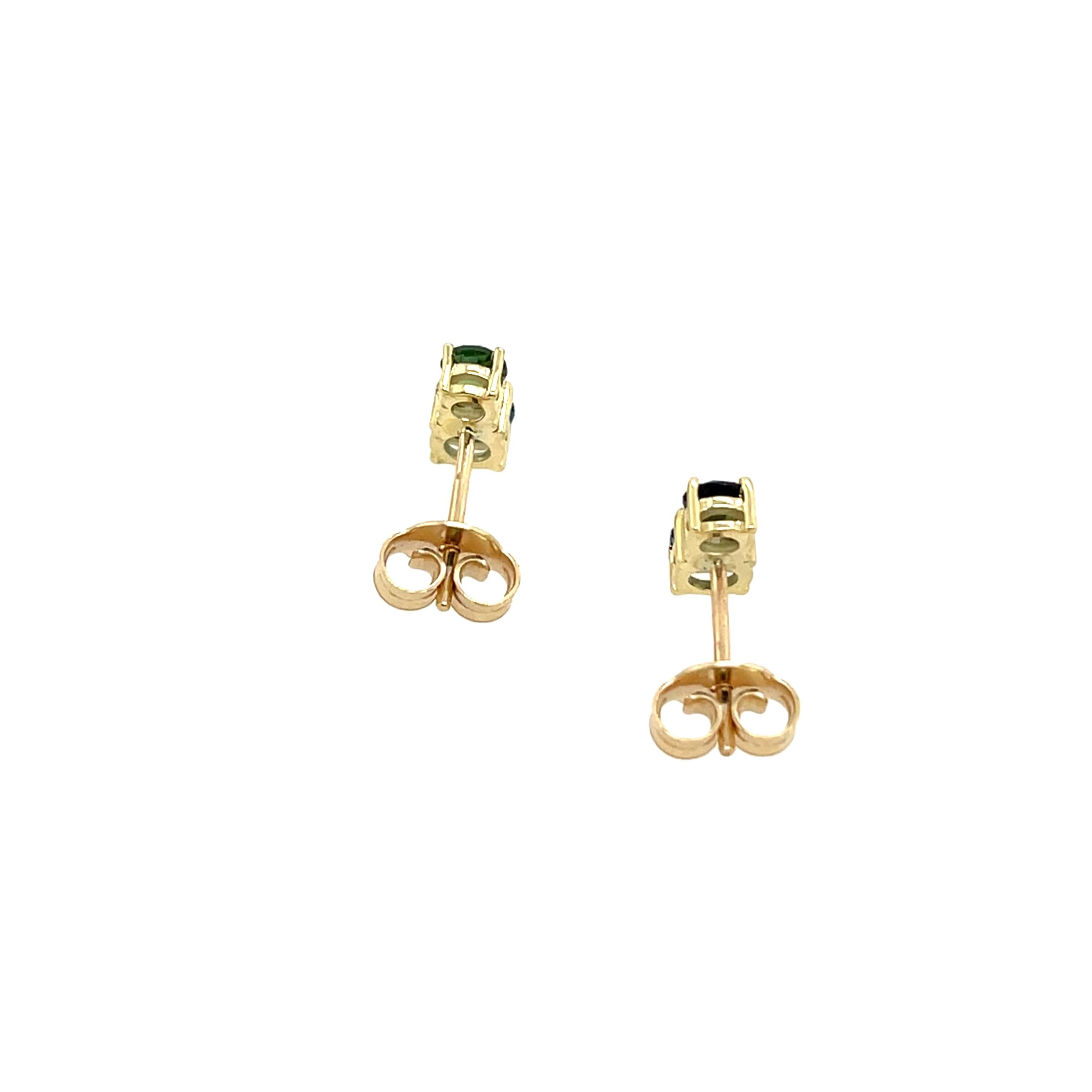 A timeless pair of earrings crafted in 14ct yellow gold, 
featuring vibrant sapphire gemstones green and blue. 
Perfect for adding elegance to any look.

Total Weight: 1.43g
Earring Dimension: 7.30mm x 4mm
SMS9705