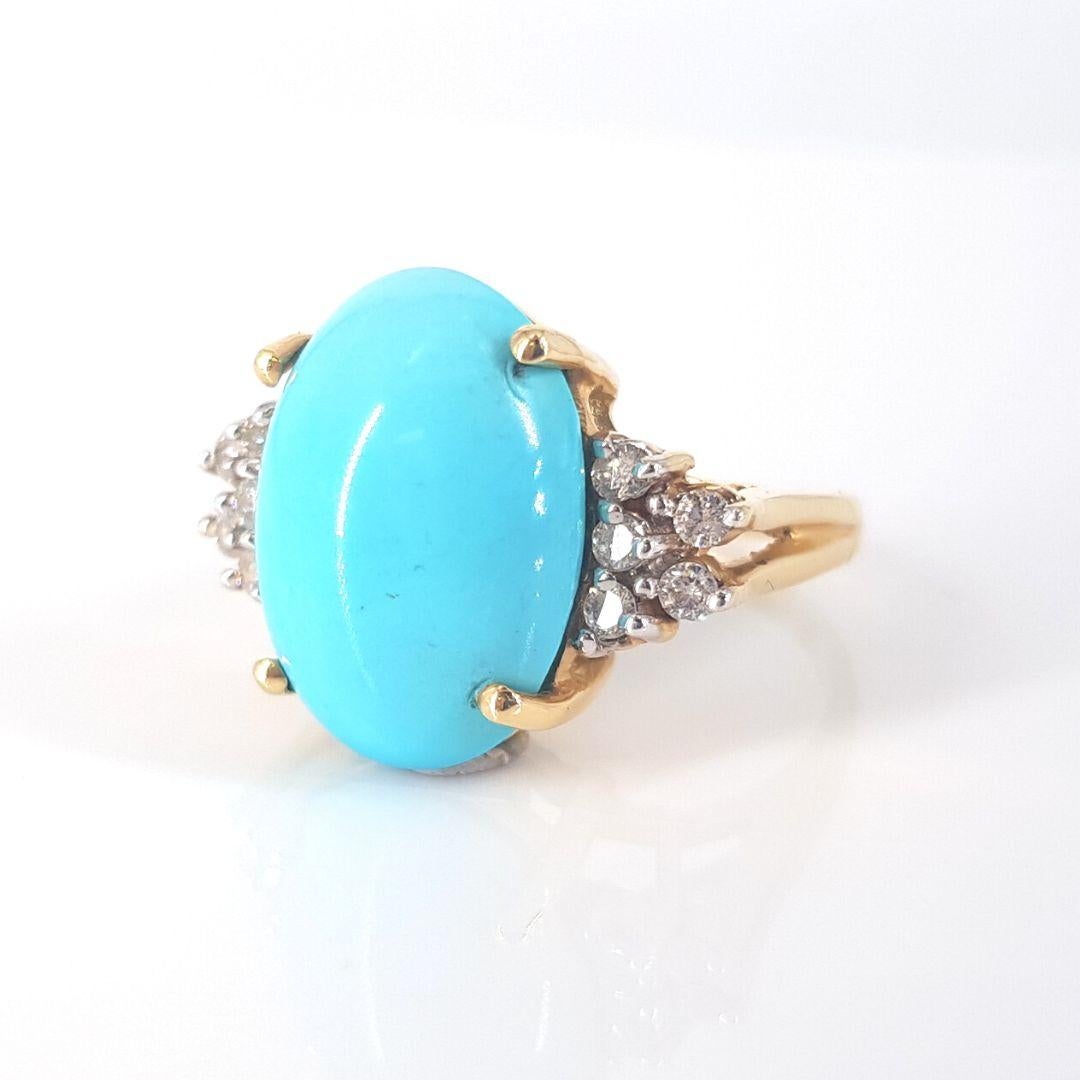 Women's 14 Carat Yellow Gold Turquoise Cabochon and Diamond Ring For Sale