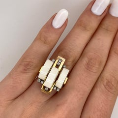 14ct Yellow Gold White Ceramic & Diamond Ring
