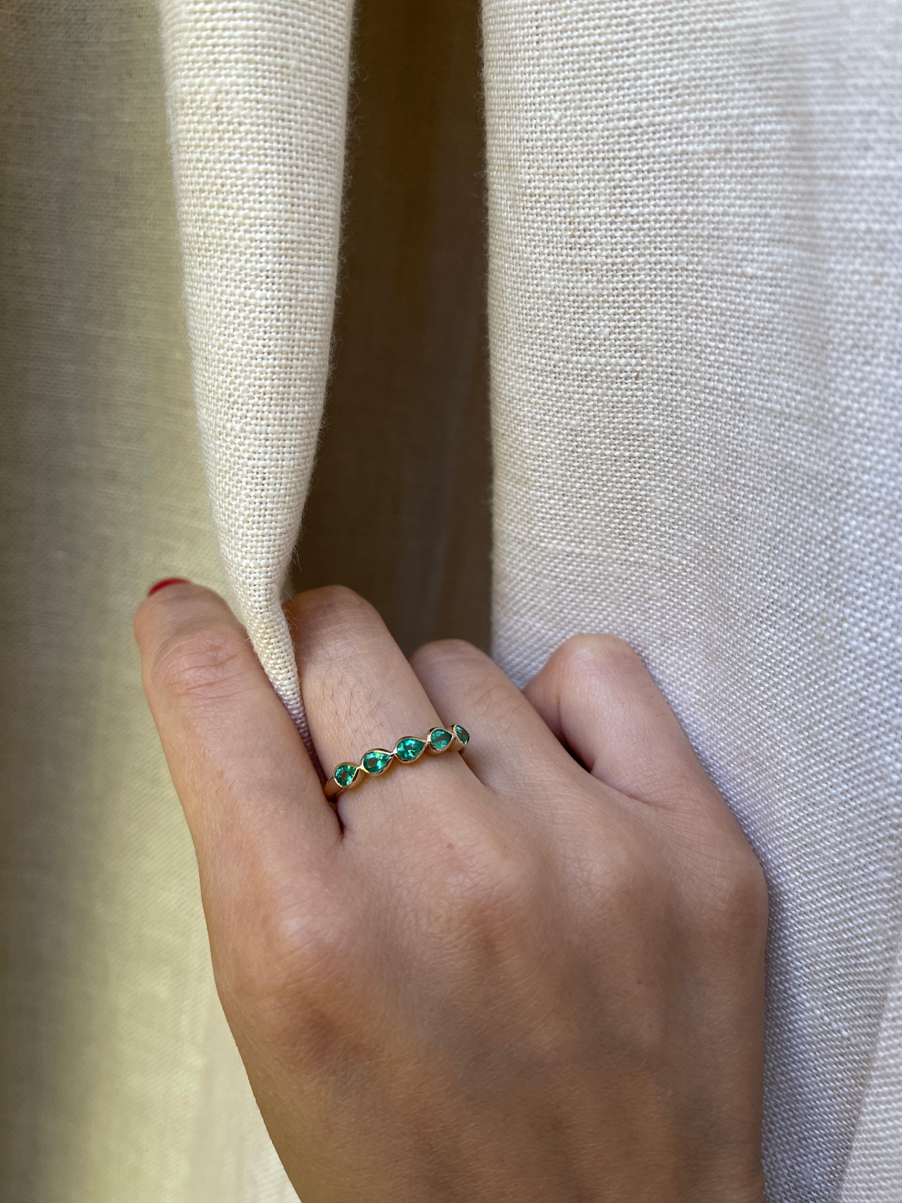 14K 0.5 CTW Emerald Ring, Oval Emerald Ring For Sale 1