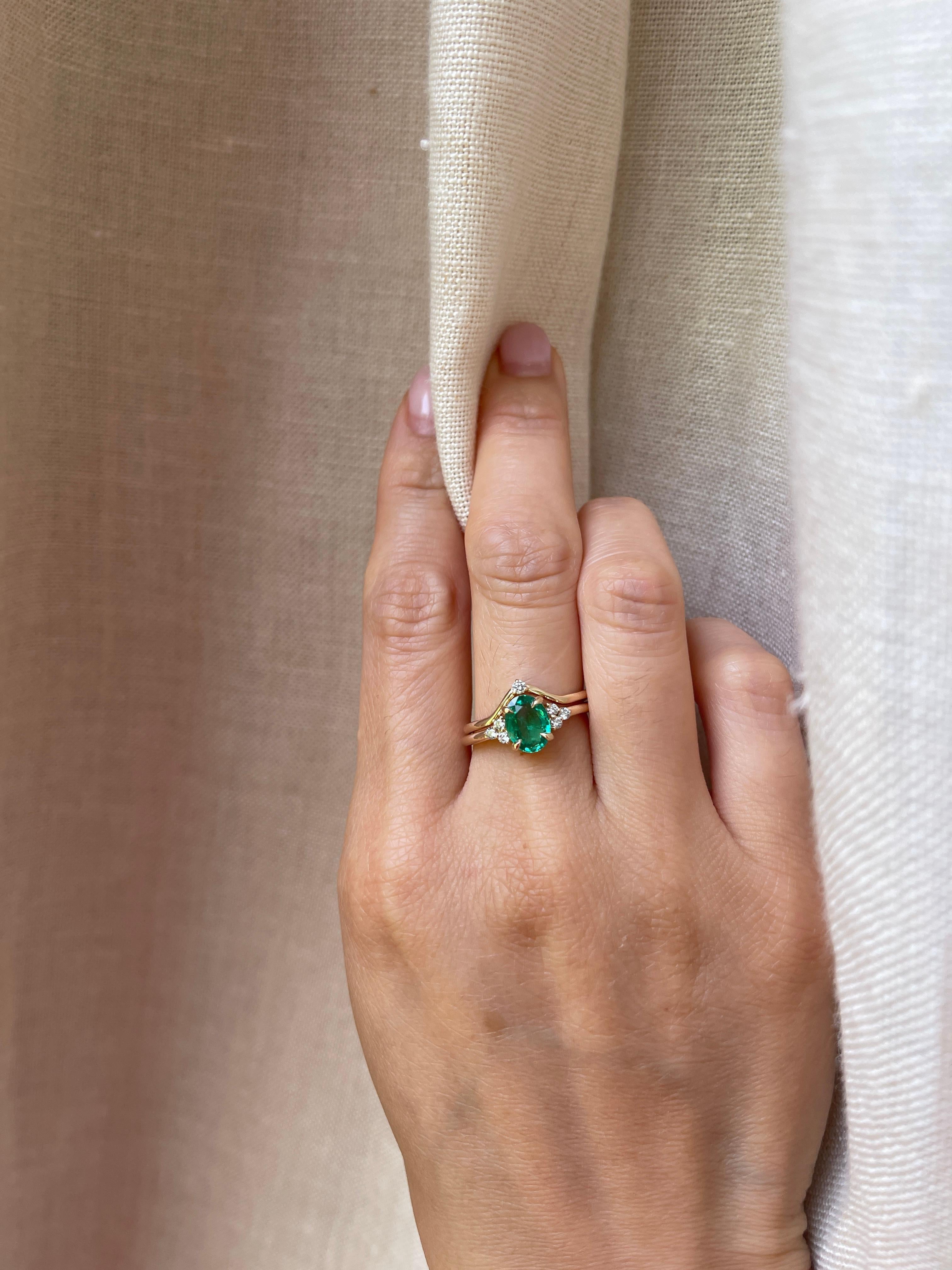 14K 1.13 Carat Emerald Diamond Ring Set For Sale 2