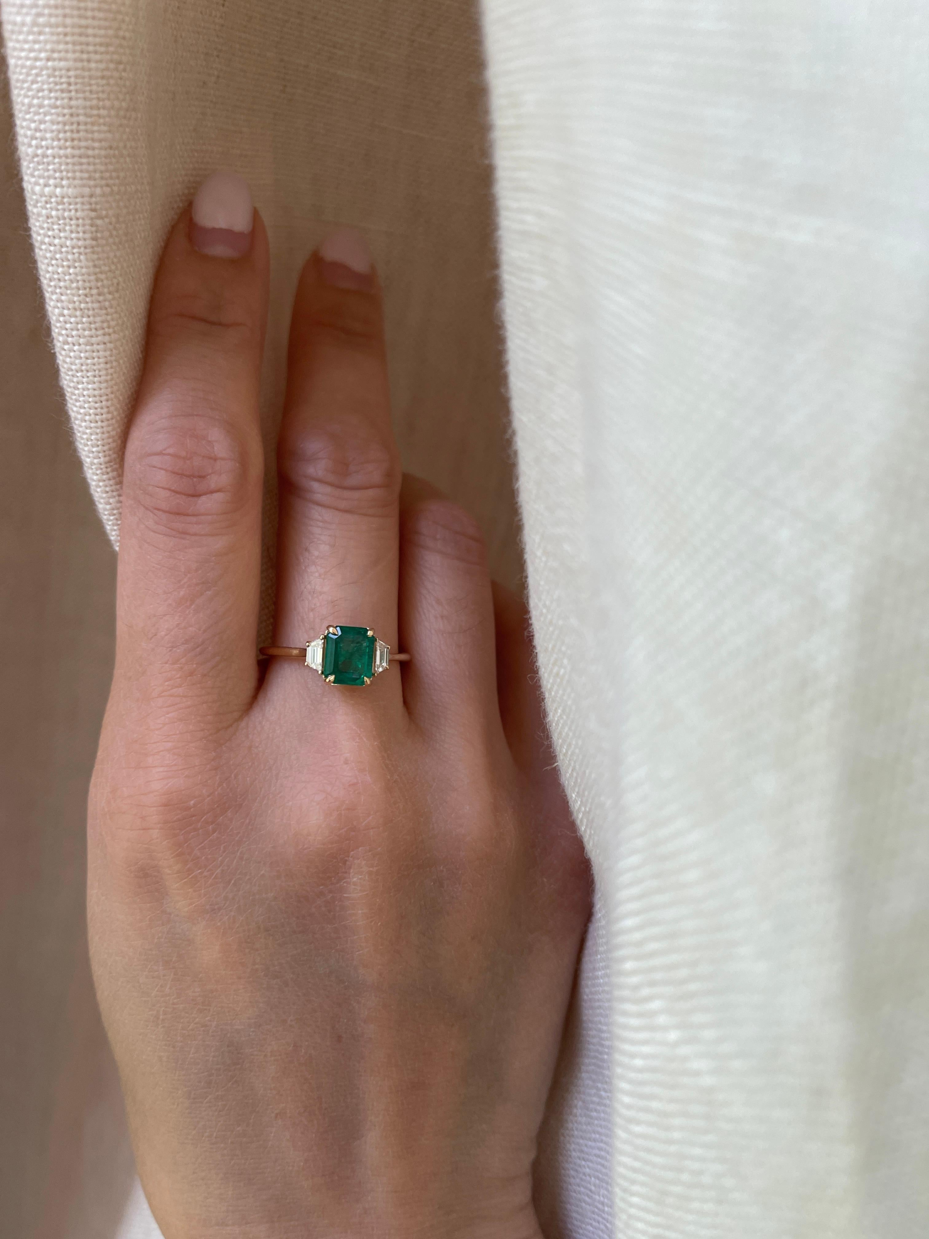 Emerald Cut 14K 1.17 CT Emerald Diamond Three Stone Ring For Sale