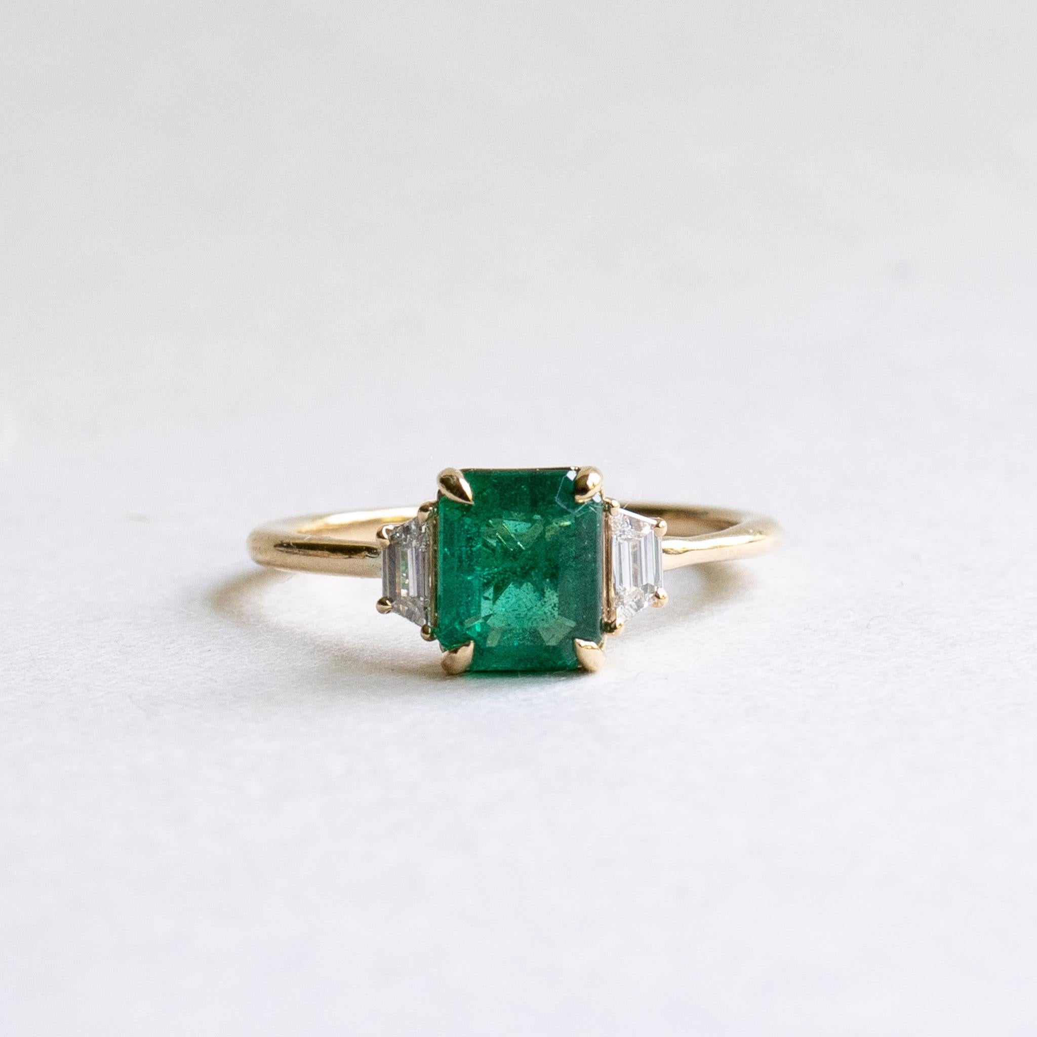 14K 1.17 CT Emerald Diamond Three Stone Ring For Sale 4
