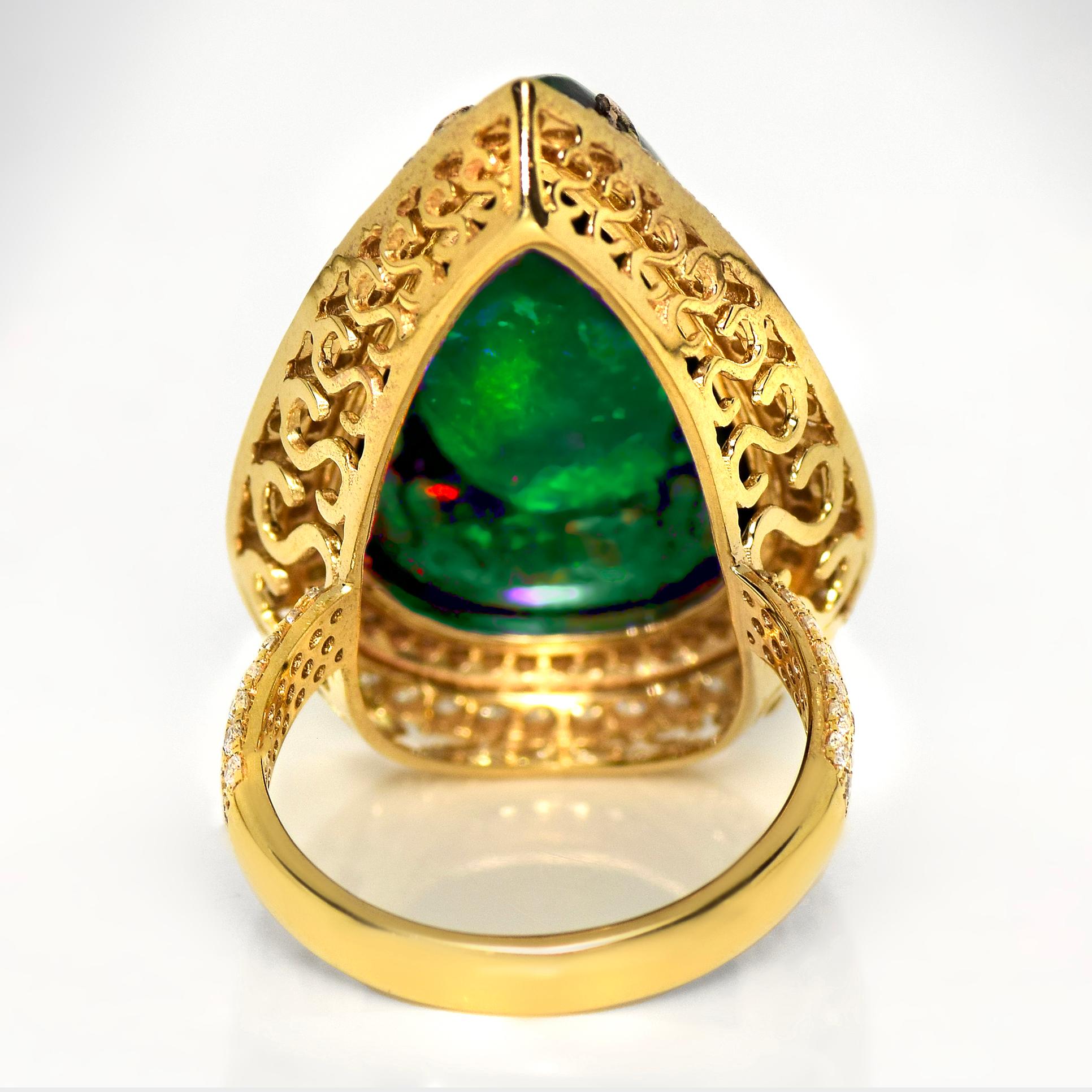 14K 13,33 ct  Anillo de Cóctel de Diamantes de Ópalo Negro de Color Natural Play en venta 1