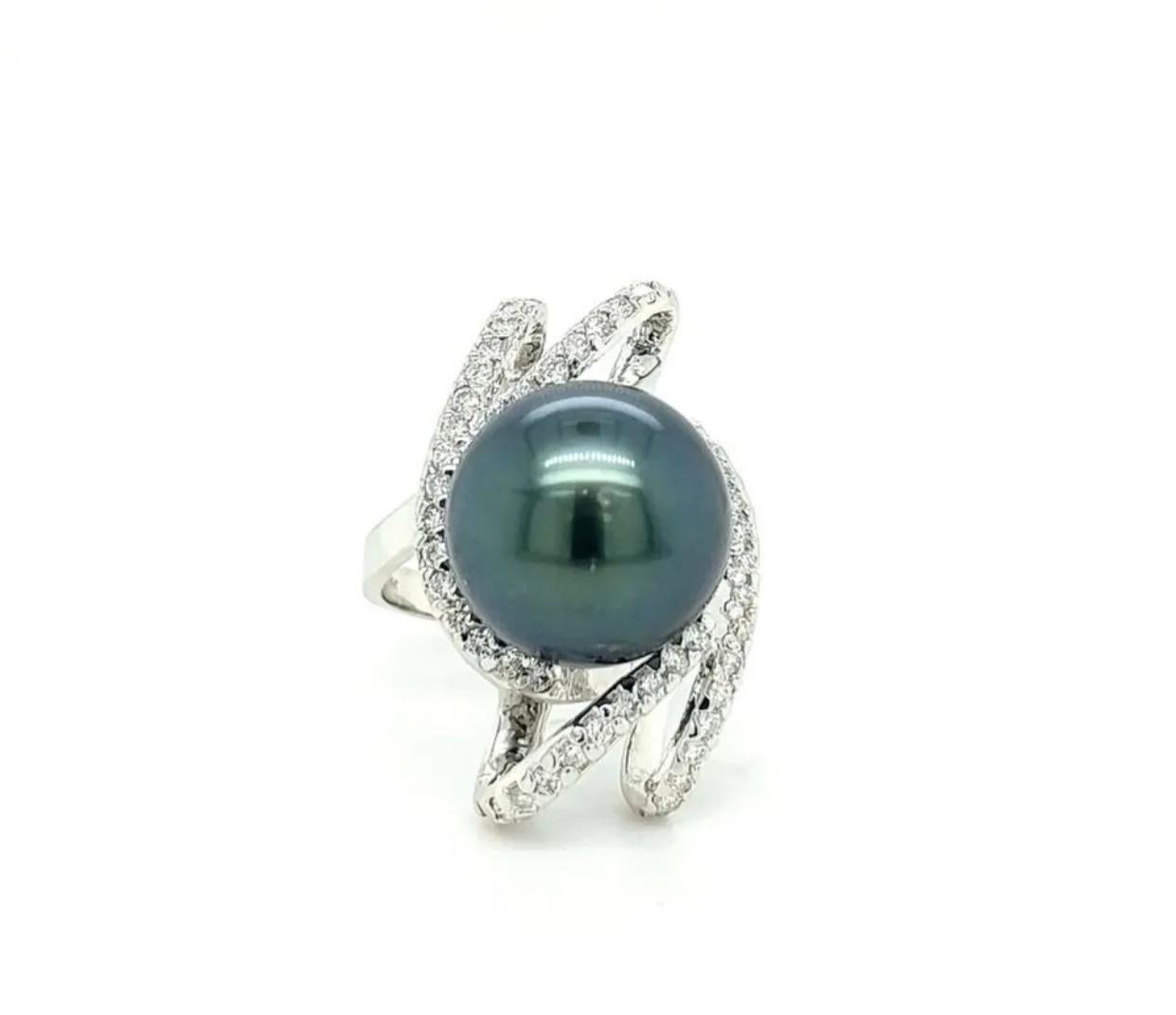 Brilliant Cut 14k Tahitian Pearl .63 Carat T.W. Diamond Ring Appraisal Included For Sale