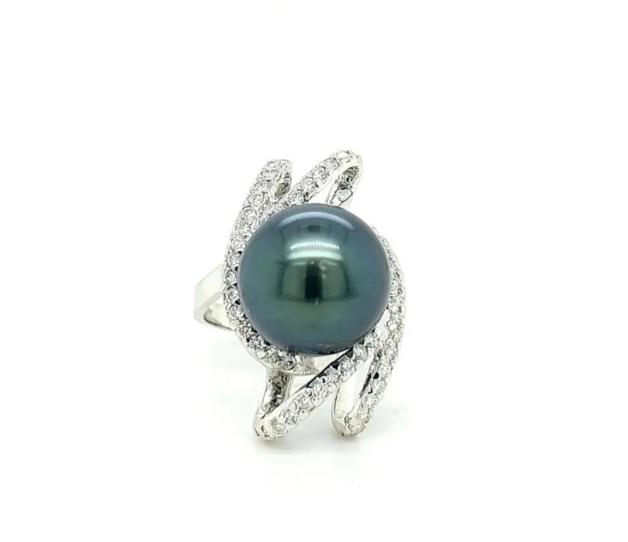 14k Tahiti Perle .63 Karat T.W. Diamantring-Bewertung inbegriffen (Brillantschliff) im Angebot