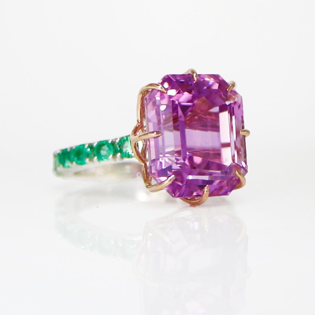 Emerald Cut IGI 14k 14.11 Ct Top Kunzite&Emeralds Antique Art Deco Style Engagement Ring