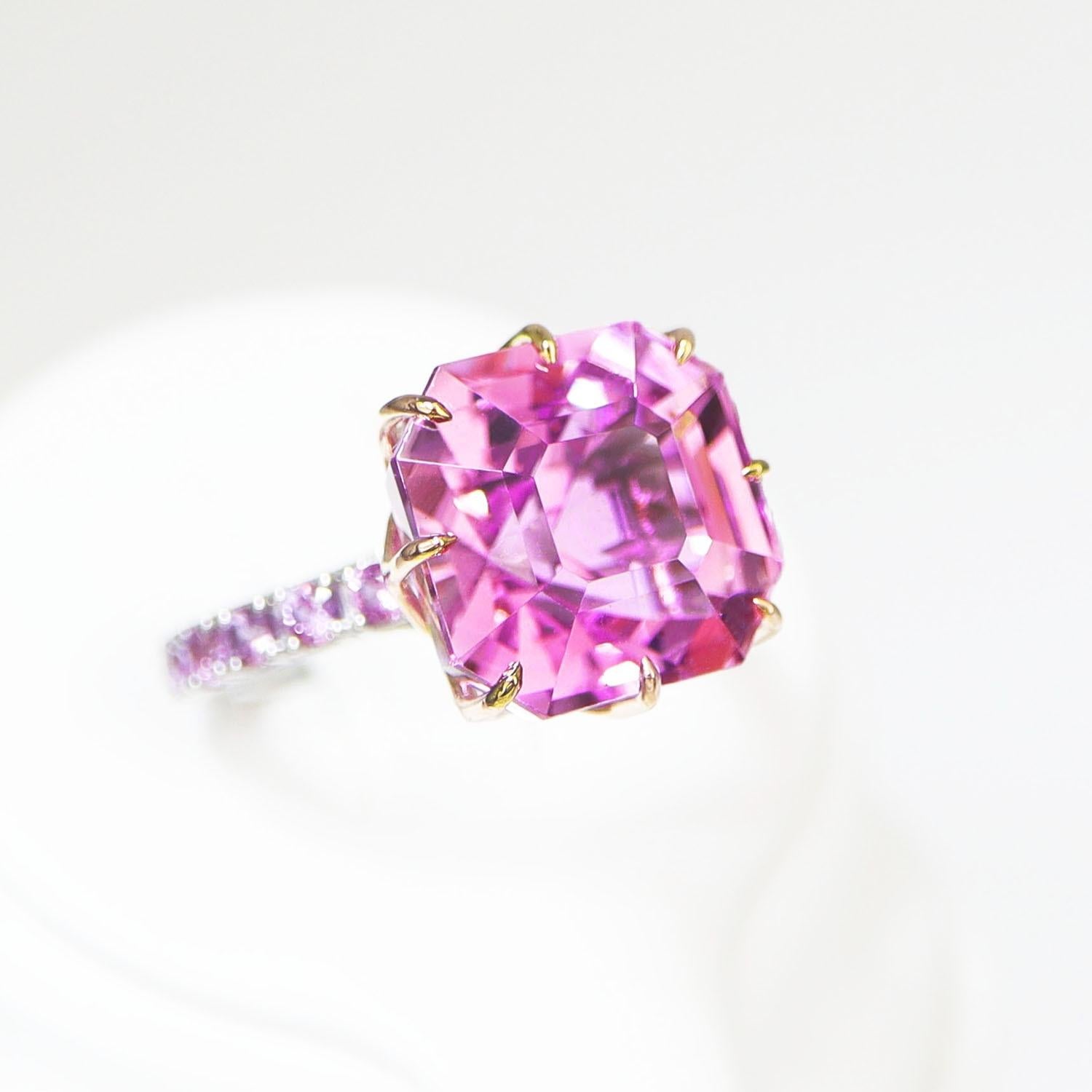 Contemporary IGI 14K 14.45 Ct Kunzite&Pink Sapphires Antique Art Deco Style Engagement Ring For Sale
