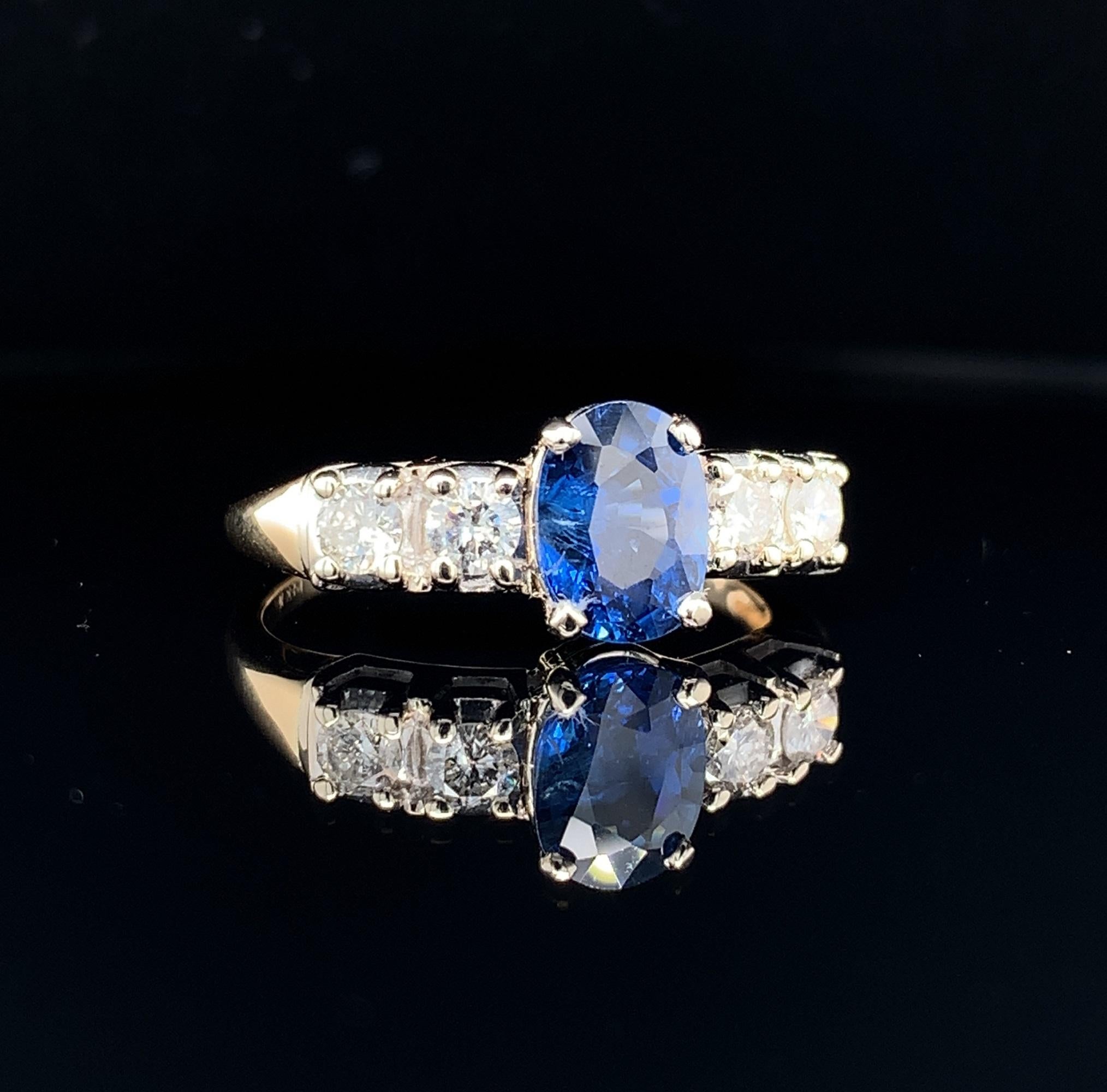 Modern 14K 1.52 carat Sapphire and Diamond Ring For Sale