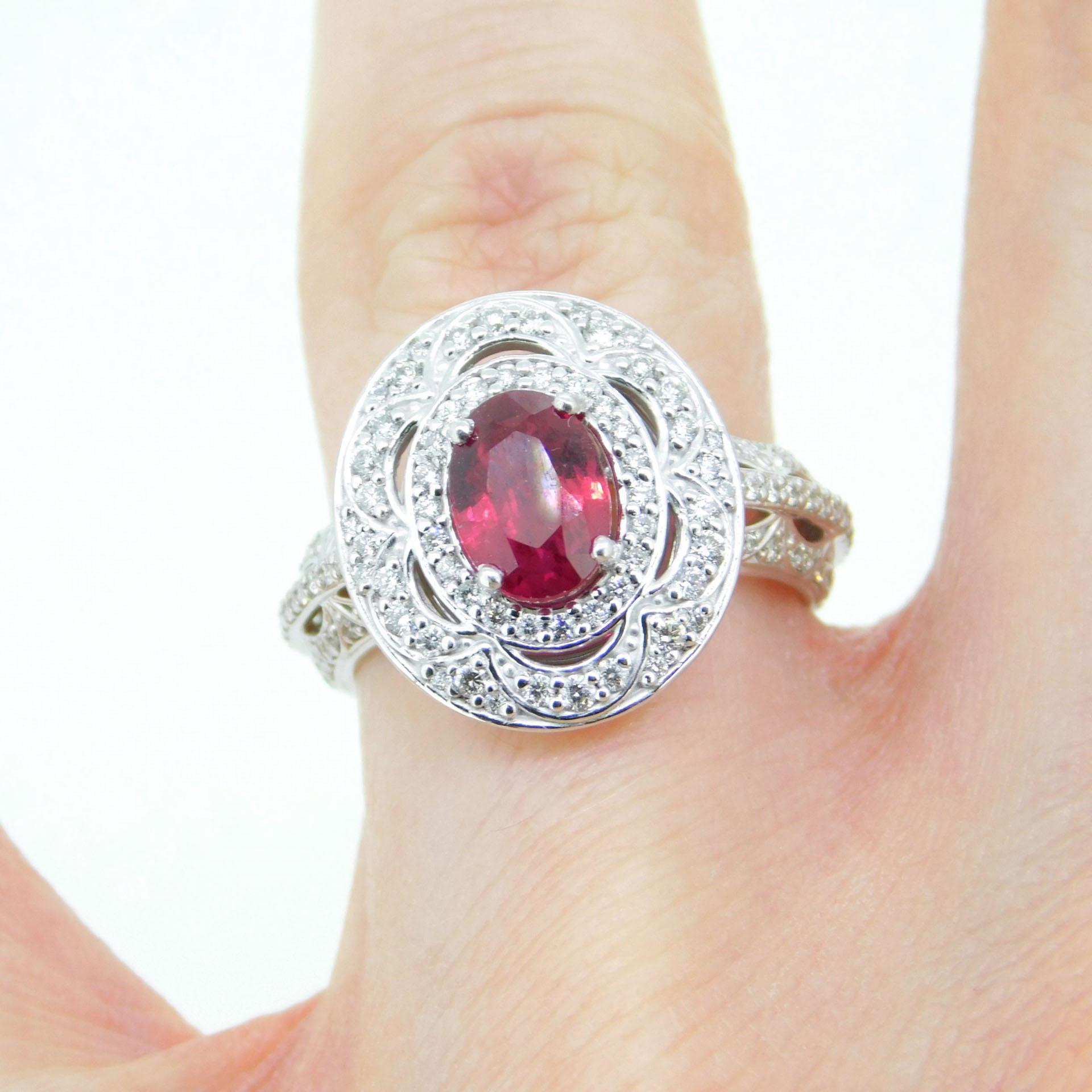 Women's 14K 1.57ct Ruby Ring GIA Burmese Pigeon Blood For Sale