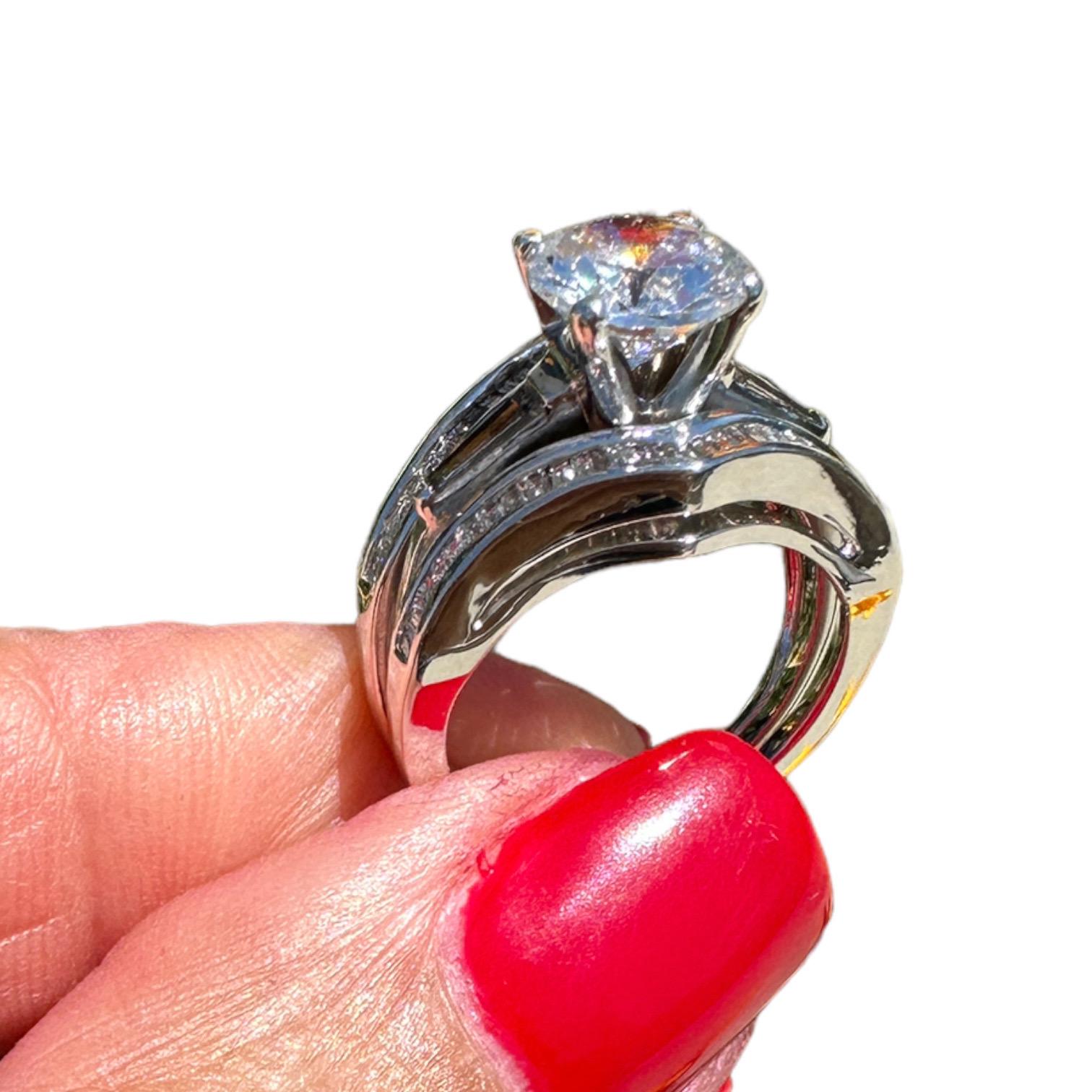 14K 1.60CTW Engagement Wrap Solitaire Baguette Ring For Sale 2