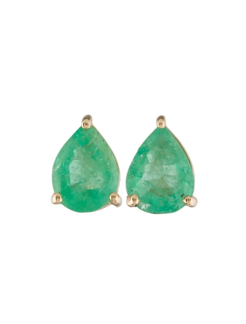 14K 1.83ctw Emerald Stud Earrings: Timeless Elegance in Stunning Green Gemstone In New Condition For Sale In Holtsville, NY