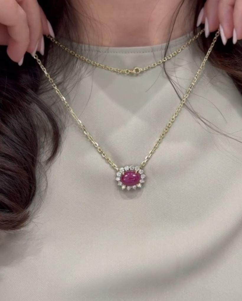 Collier en or jaune 14 carats et 18 carats avec cabochon de rubis et diamants en vente 2