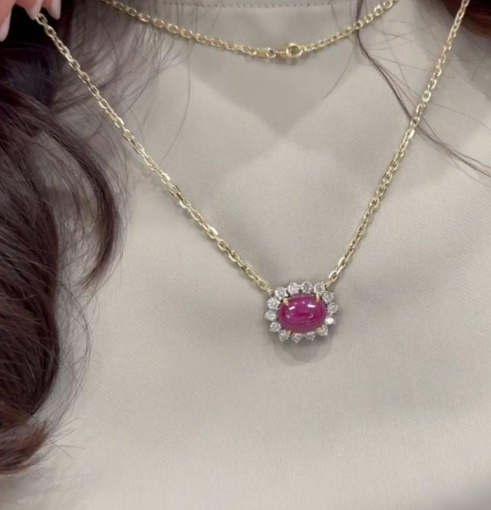 Collier en or jaune 14 carats et 18 carats avec cabochon de rubis et diamants en vente 3