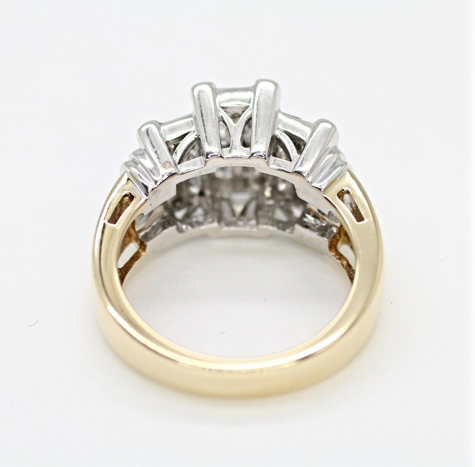 14 Karat 2-Tone 3-Stone Look Princess Cut Diamond Ring In Excellent Condition In Los Angeles, CA