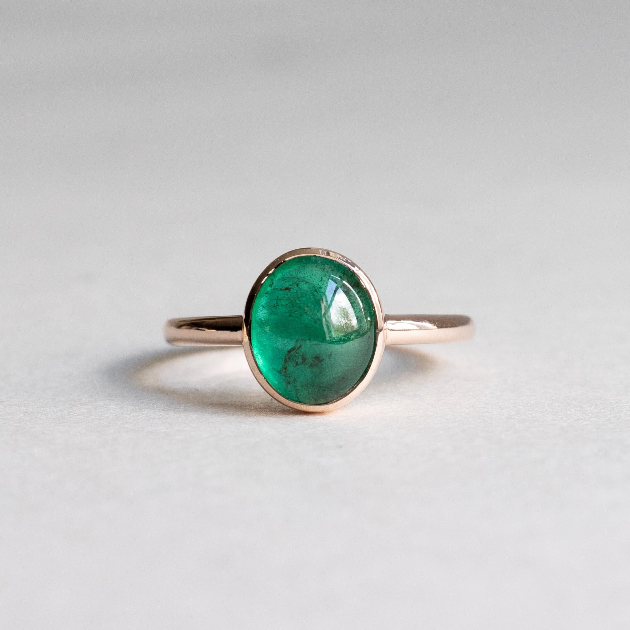 Bague 14K 2.7 Carat Emeraude Ovale Pour femmes en vente