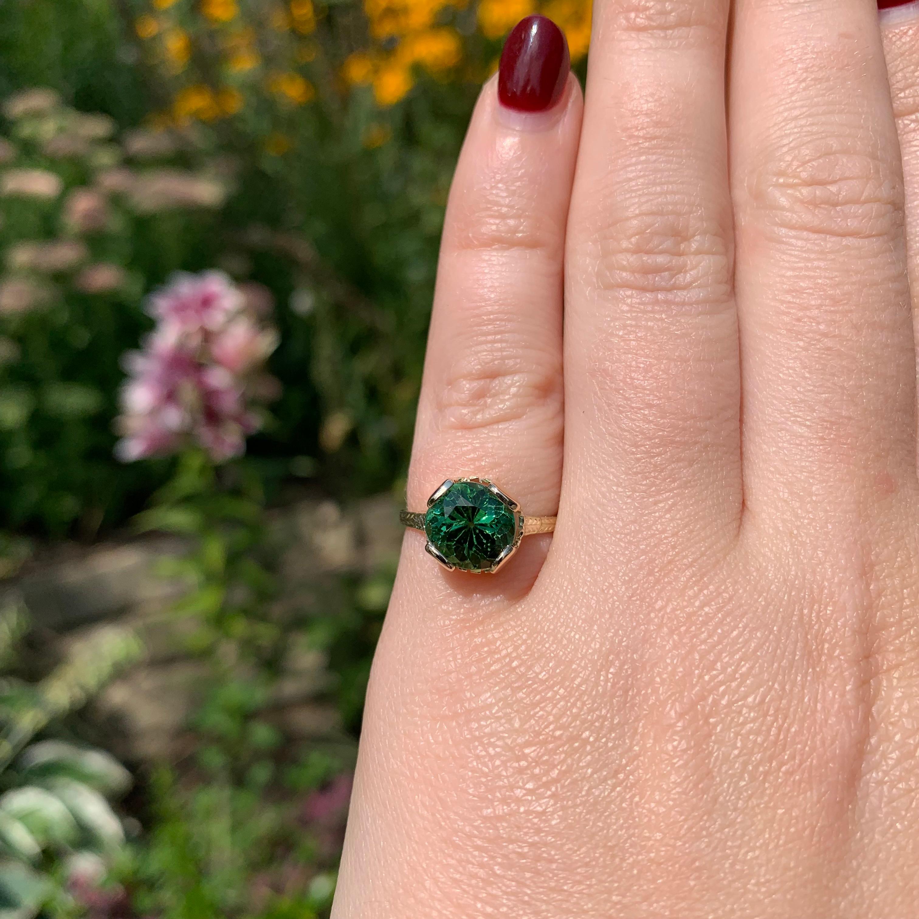 14K 2.94 carat Green Tourmaline Ring hand engraved size 5.25 For Sale 2