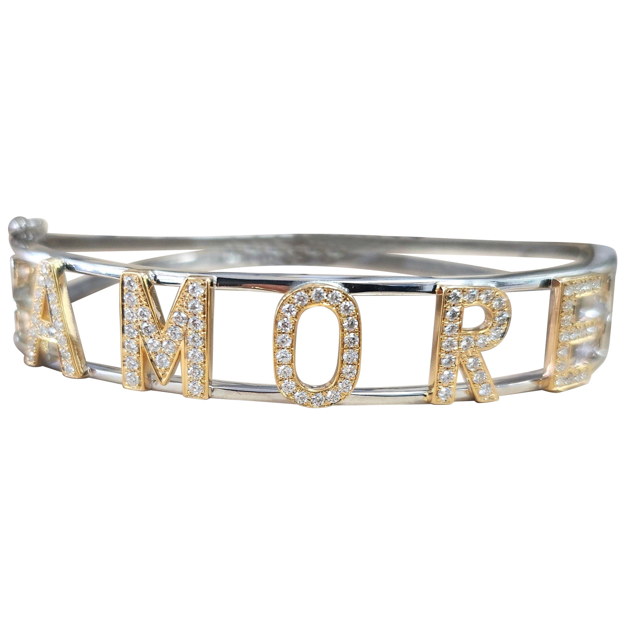 Brazalete de diamantes "AMORE" de oro de 14 quilates en 2 tonos La vida es "AMORE en venta