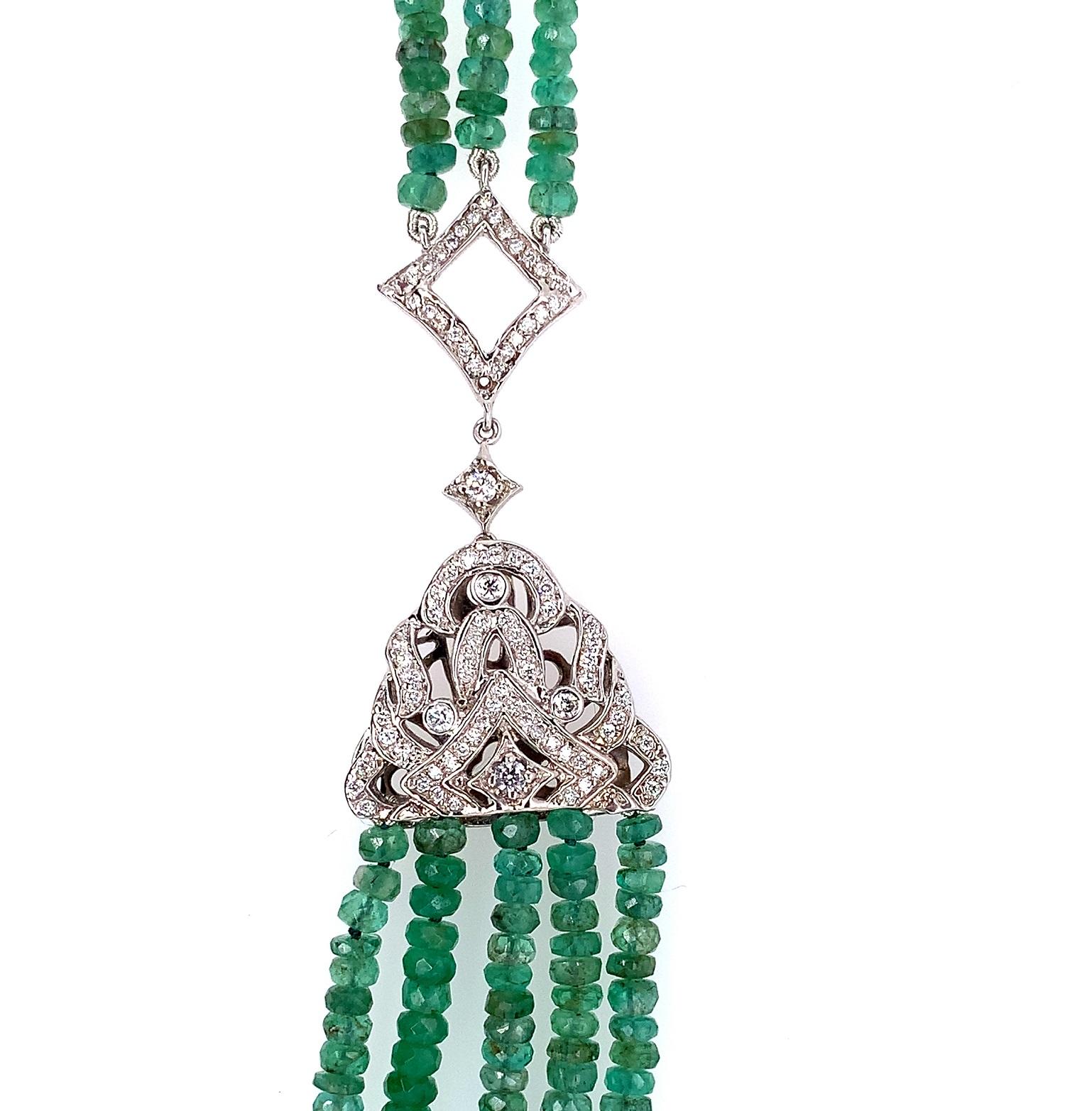 14K 300 Karat Smaragd Perlen Mehrstrang-Halskette im Zustand „Neu“ im Angebot in Big Bend, WI