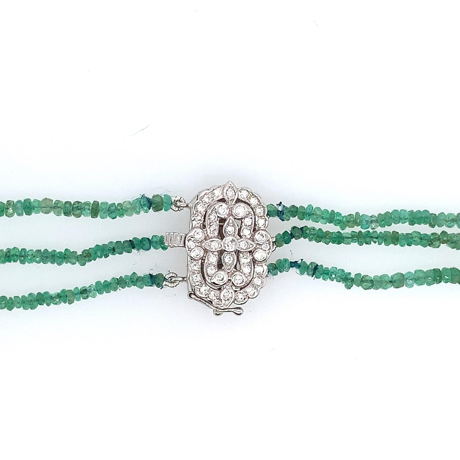 14K 300 Karat Smaragd Perlen Mehrstrang-Halskette Herren im Angebot