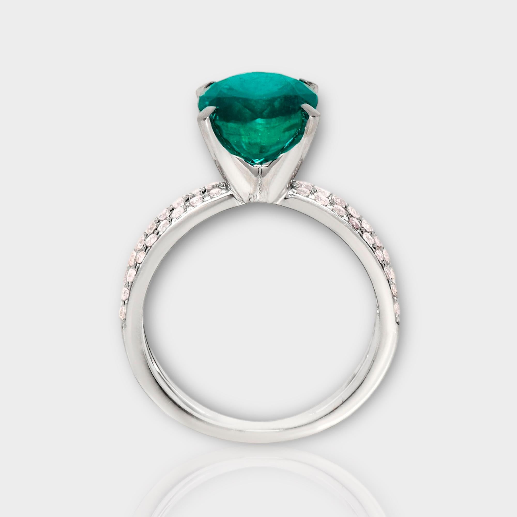Oval Cut IGI 14K 3.23 Ct Emerald&Pink Diamonds Antique Art Deco Style Engagement Ring For Sale
