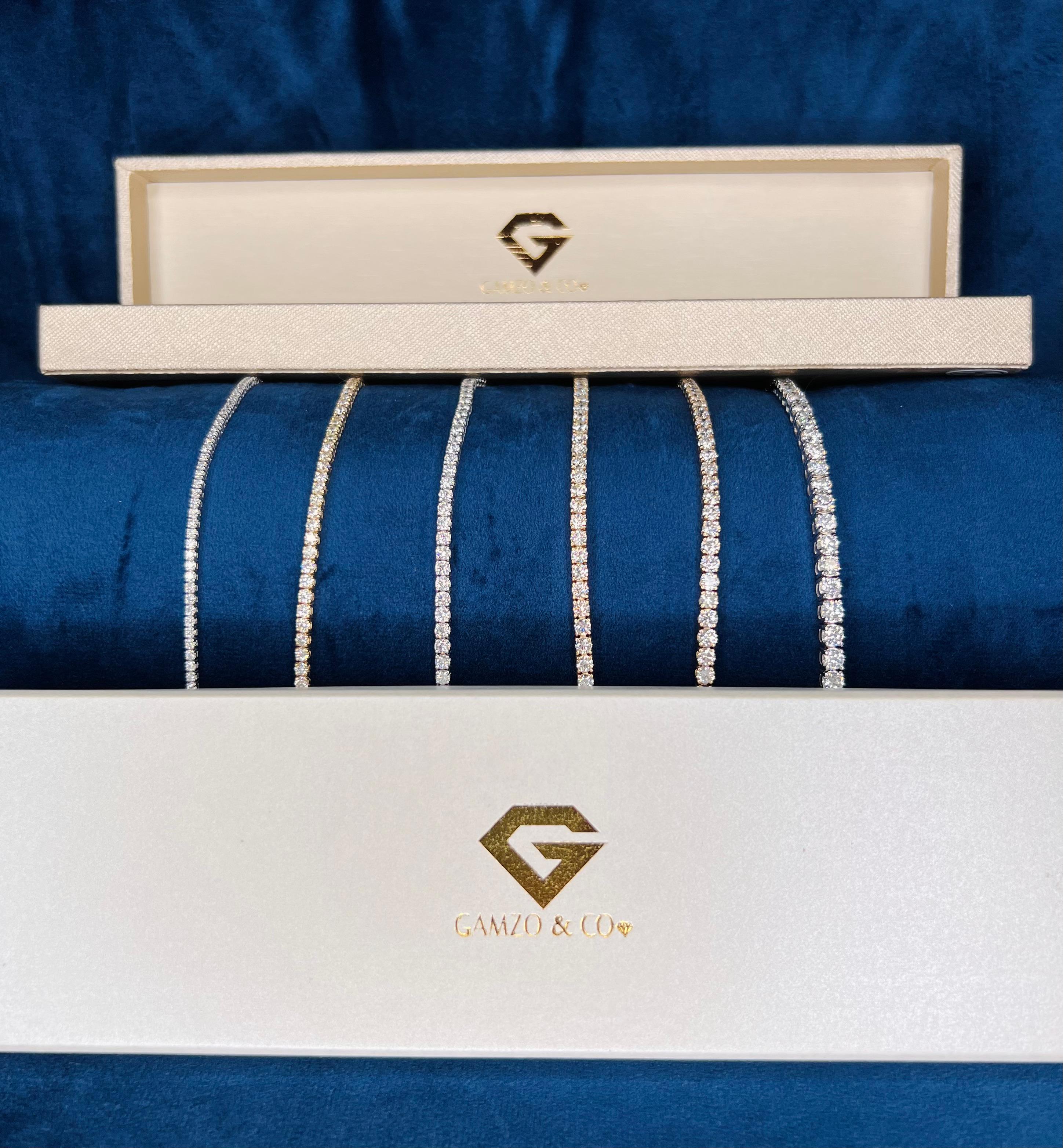 Women's or Men's 14K 5 Carat White Gold Round Diamond Tennis Bracelet For Sale