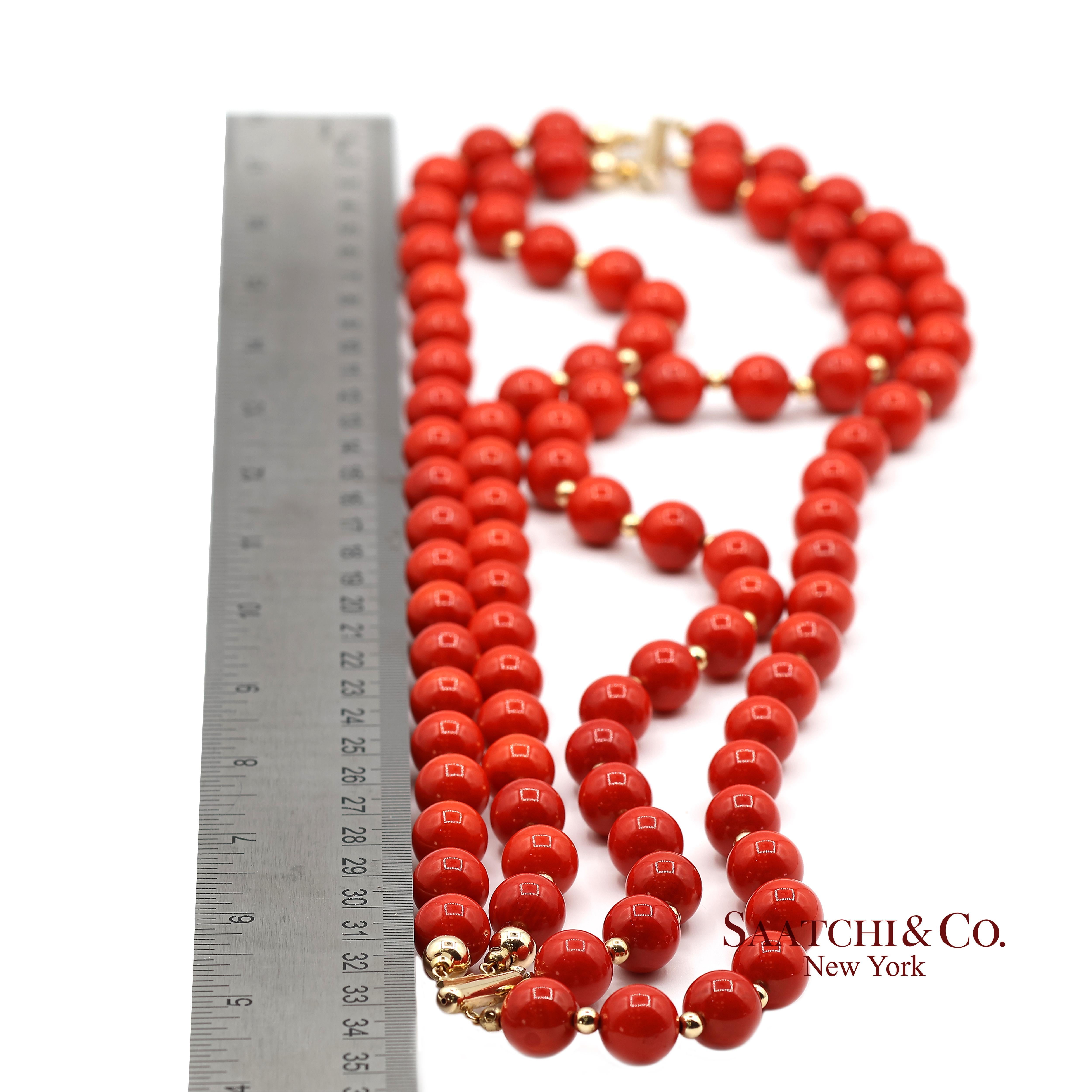 Collier de corail en or jaune massif 14K 585 en vente 5