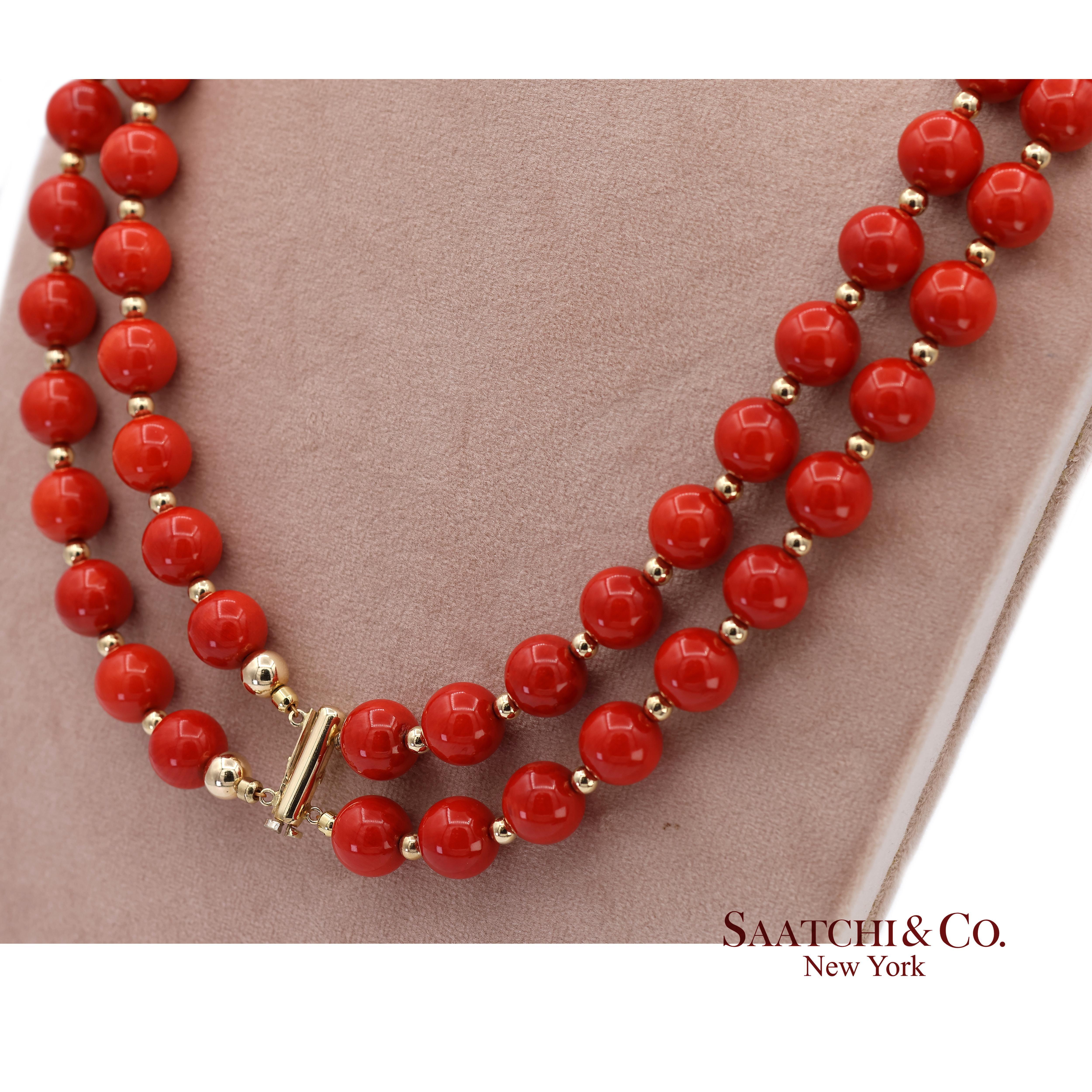 Contemporain Collier de corail en or jaune massif 14K 585 en vente