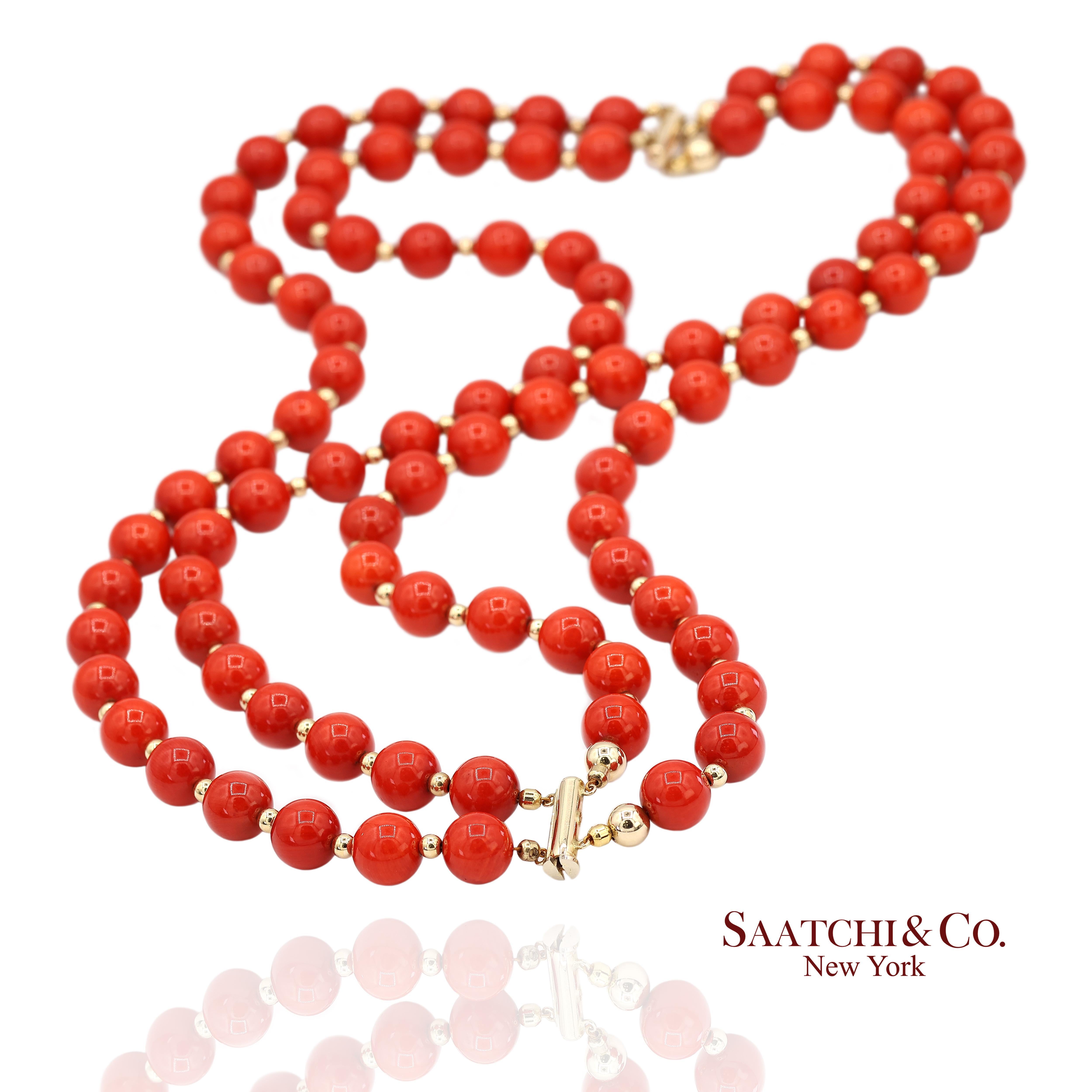 Collier de corail en or jaune massif 14K 585 Excellent état - En vente à New York, NY