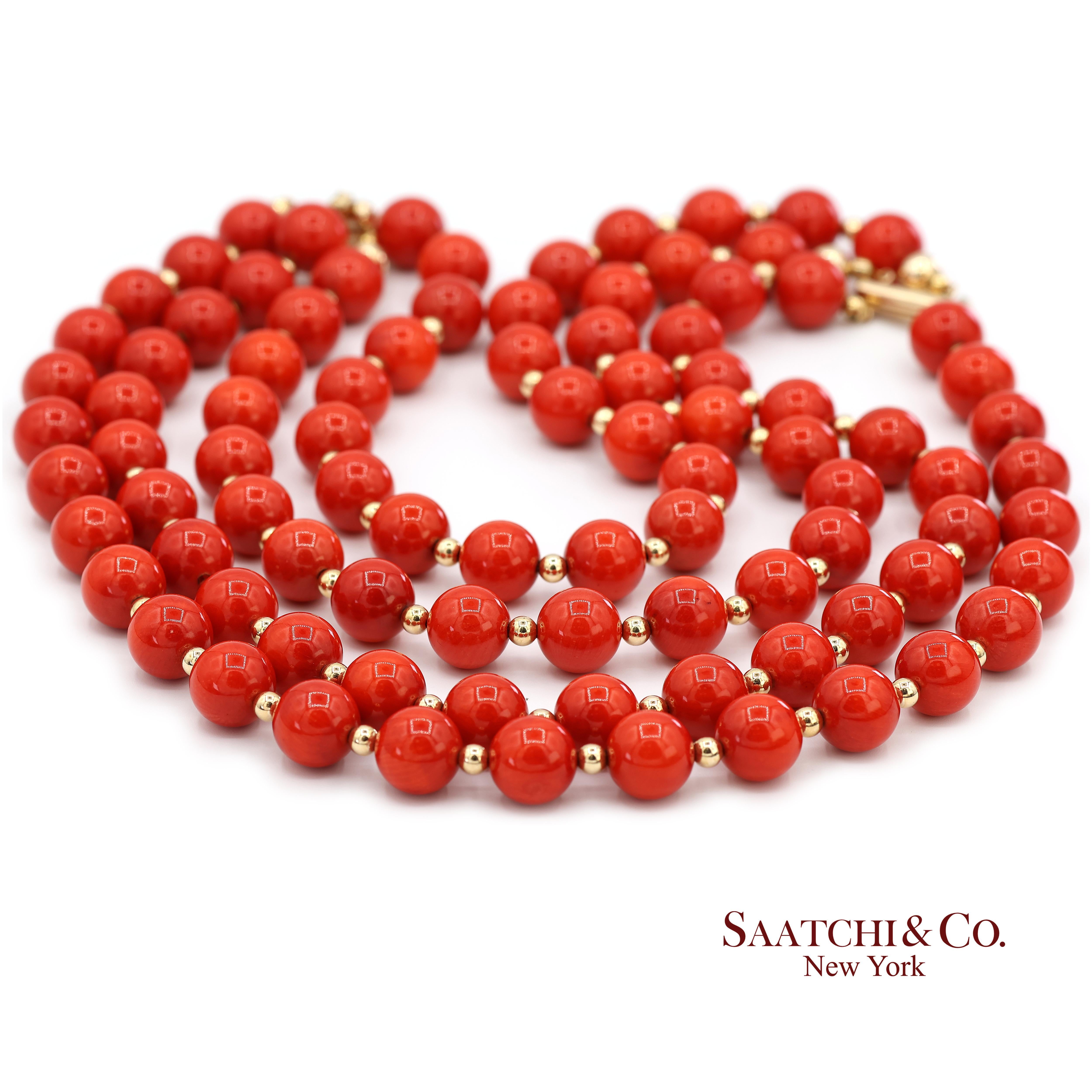 Collier de corail en or jaune massif 14K 585 en vente 1