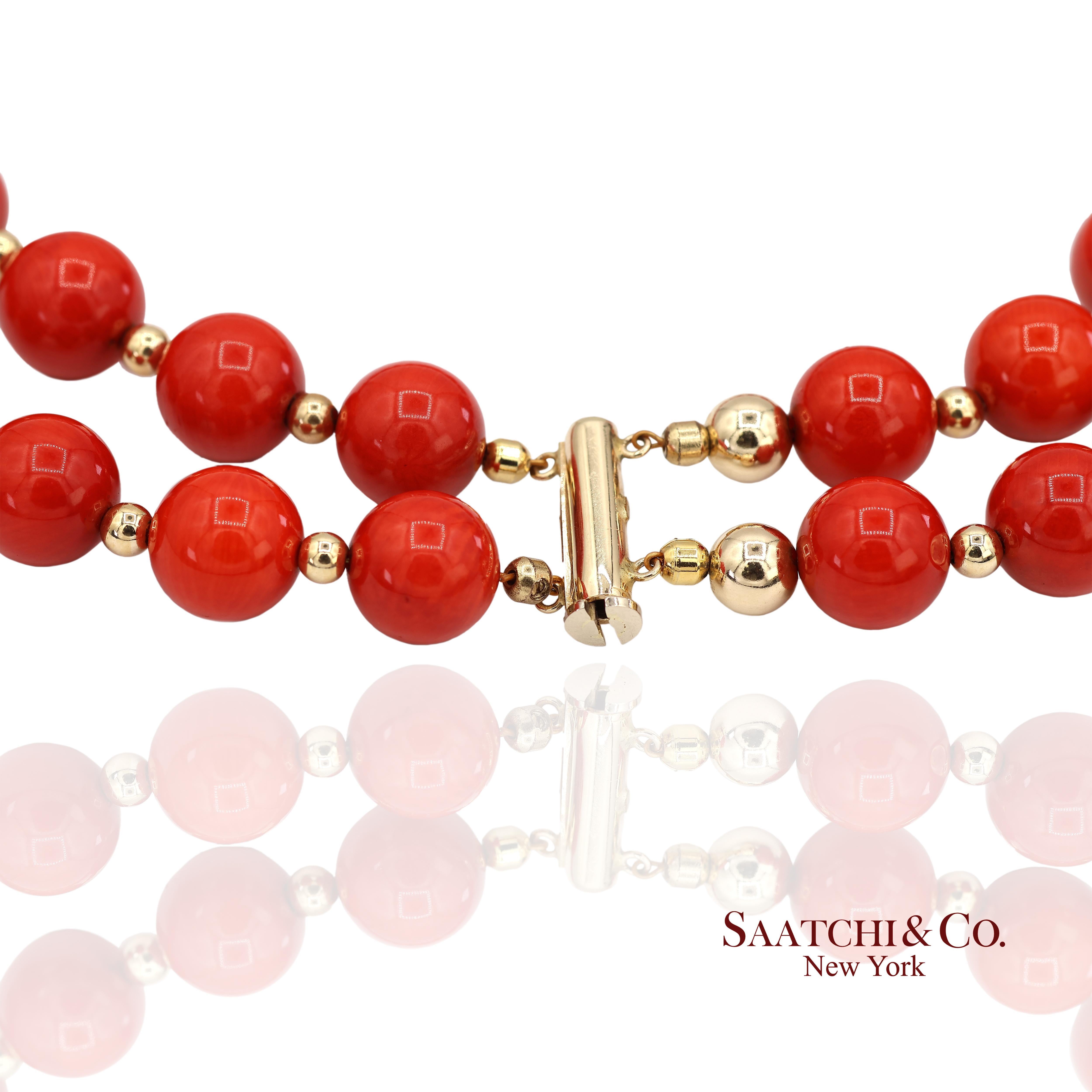 Collier de corail en or jaune massif 14K 585 en vente 2