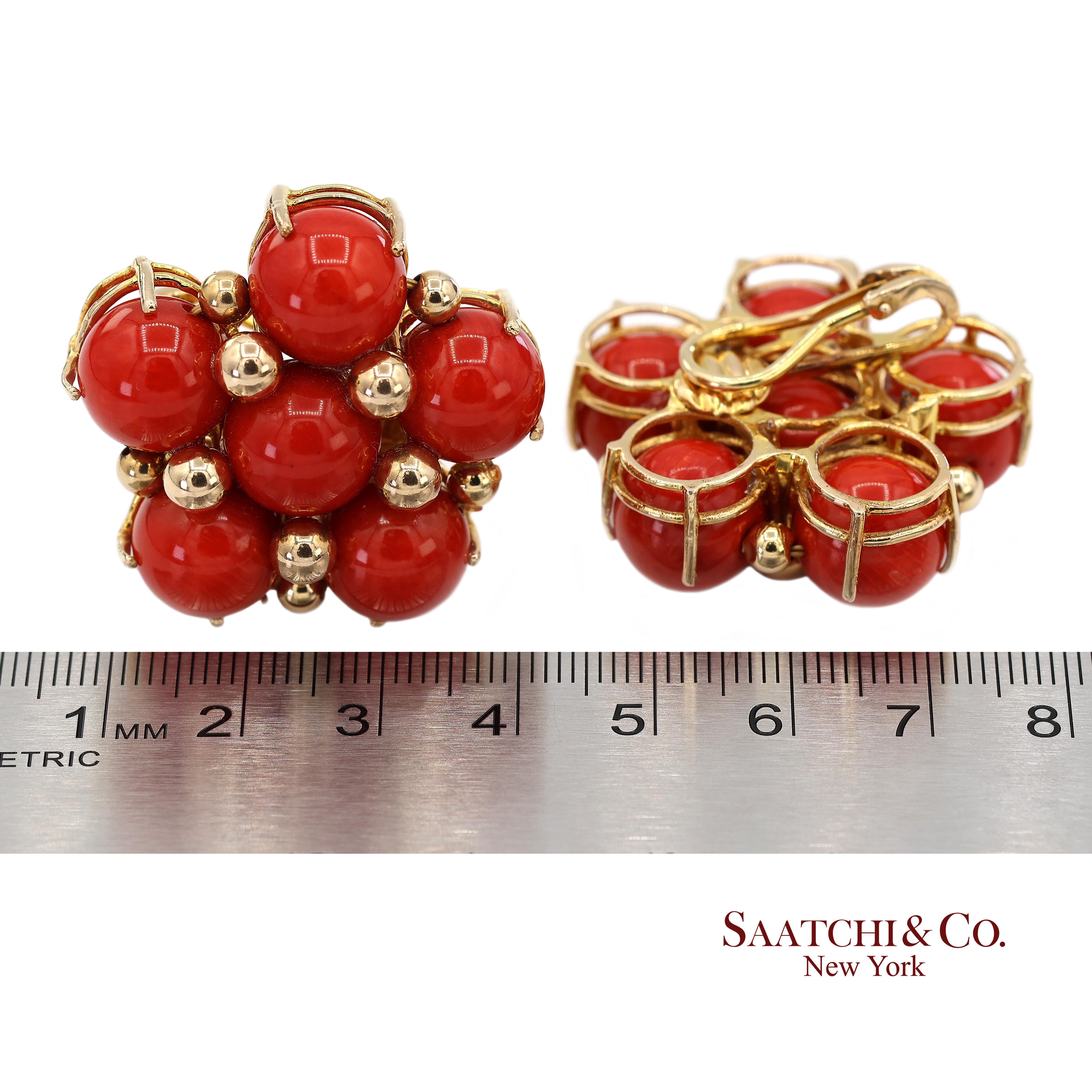 14K 585 Solid Yellow Gold Coral Omega Earrings For Sale 6