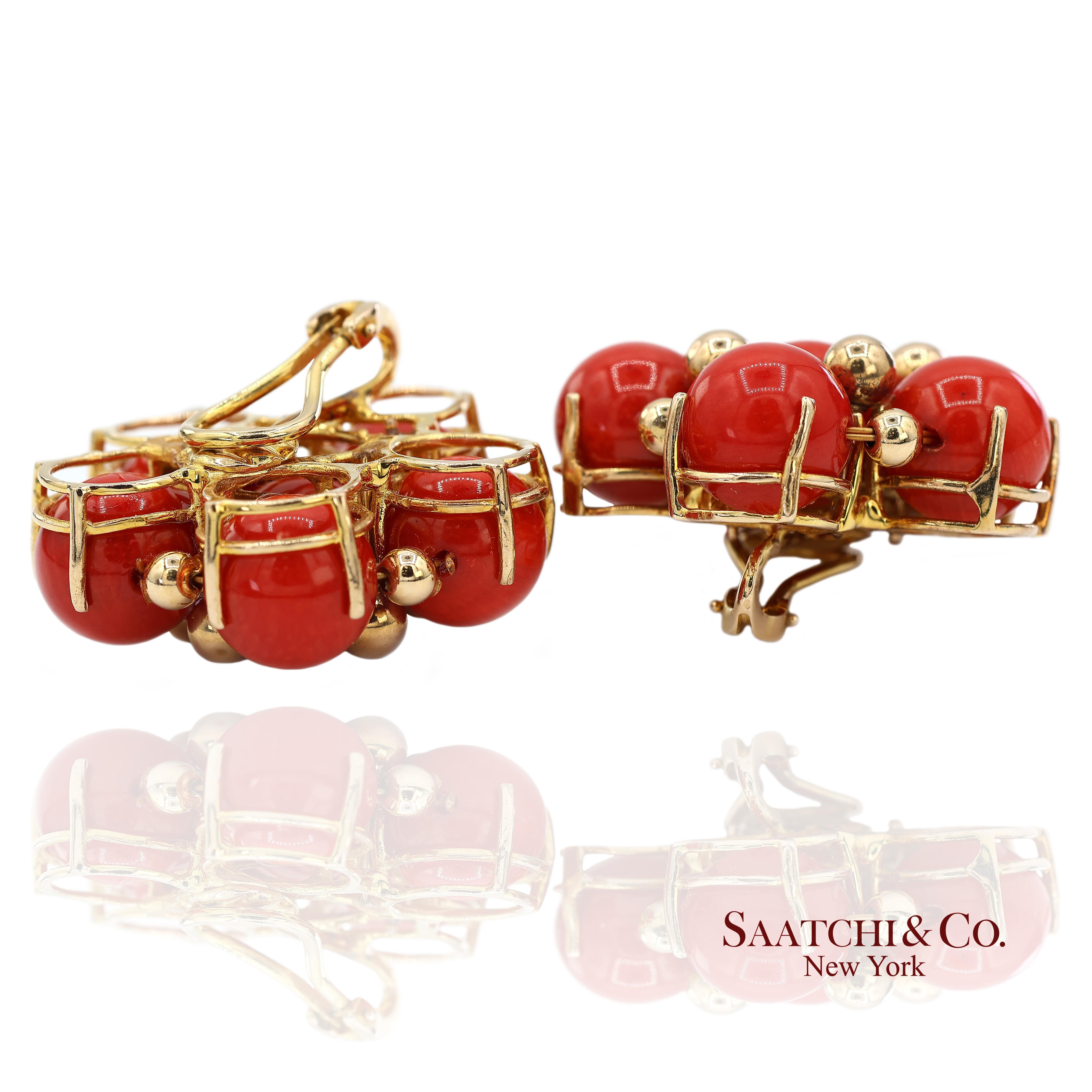 Contemporary 14K 585 Solid Yellow Gold Coral Omega Earrings For Sale