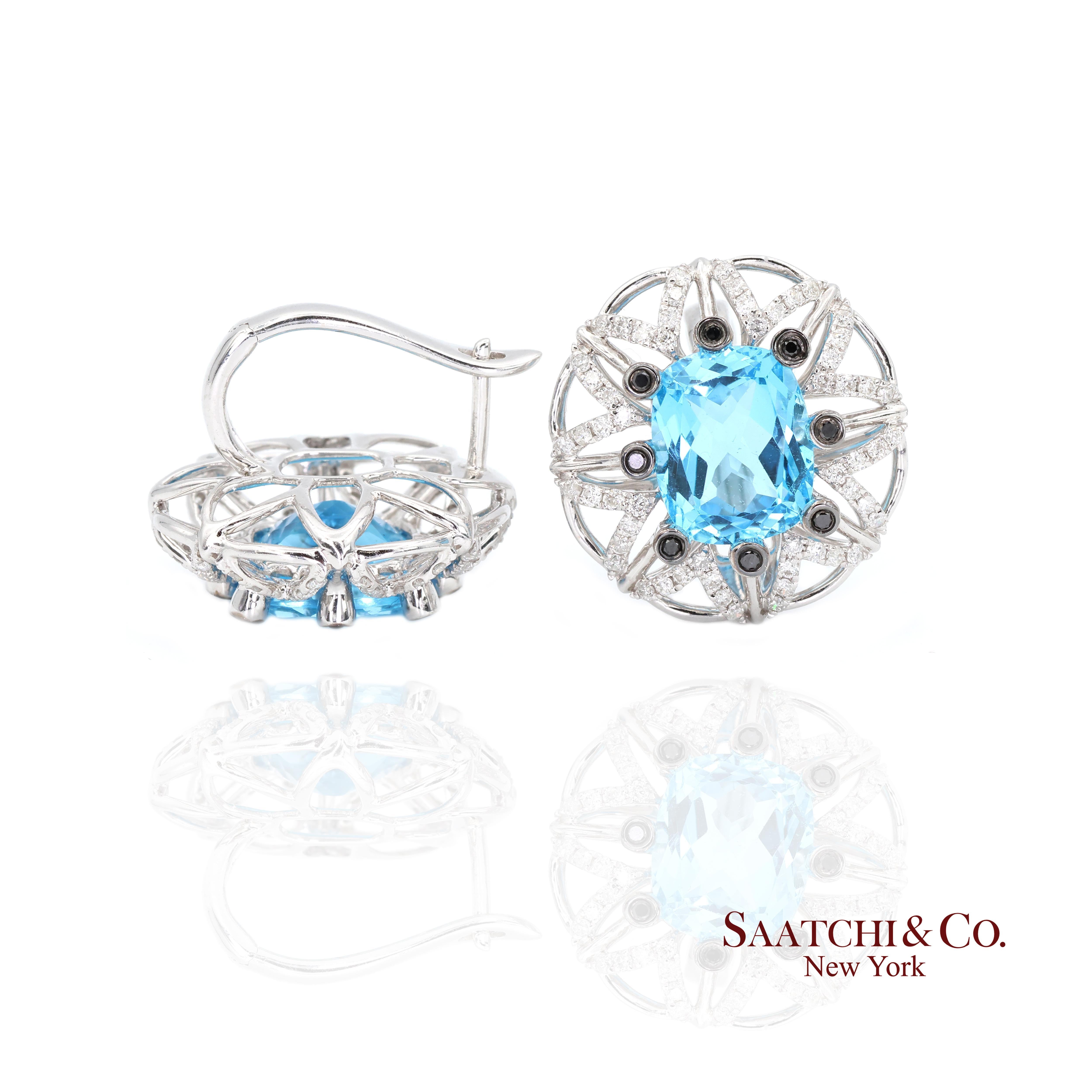 Boucles d'oreilles en or blanc 14k 585 Topaze bleue naturelle et diamant Excellent état - En vente à New York, NY