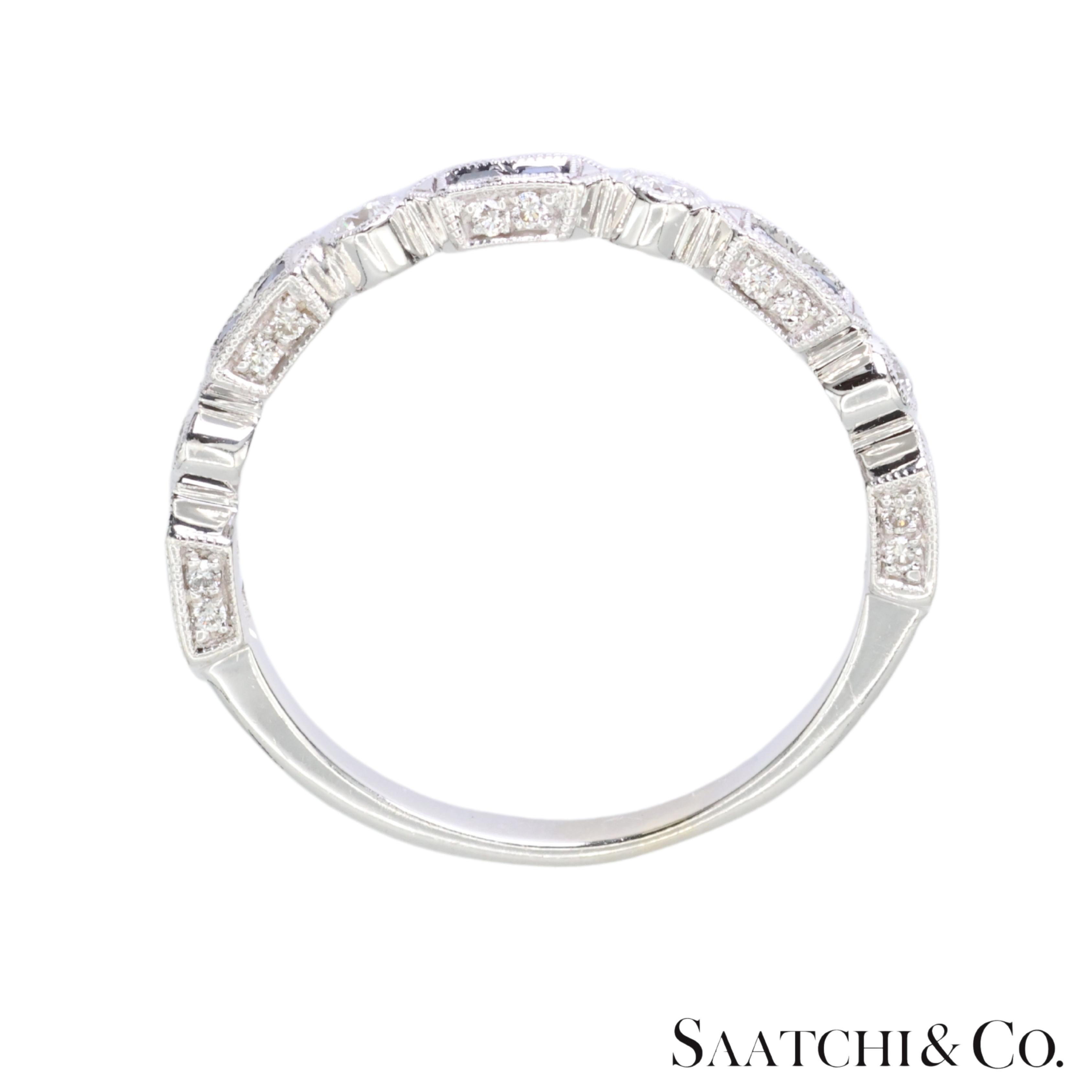 14k 585 White Gold Natural Diamond and Sapphire Band Size 8 In New Condition For Sale In New York, NY