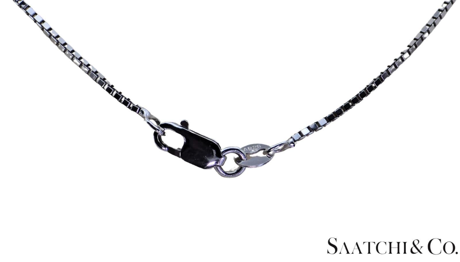 Pendentif en or blanc 14K 585 diamants naturels et émeraudes avec chaîne en vente 9