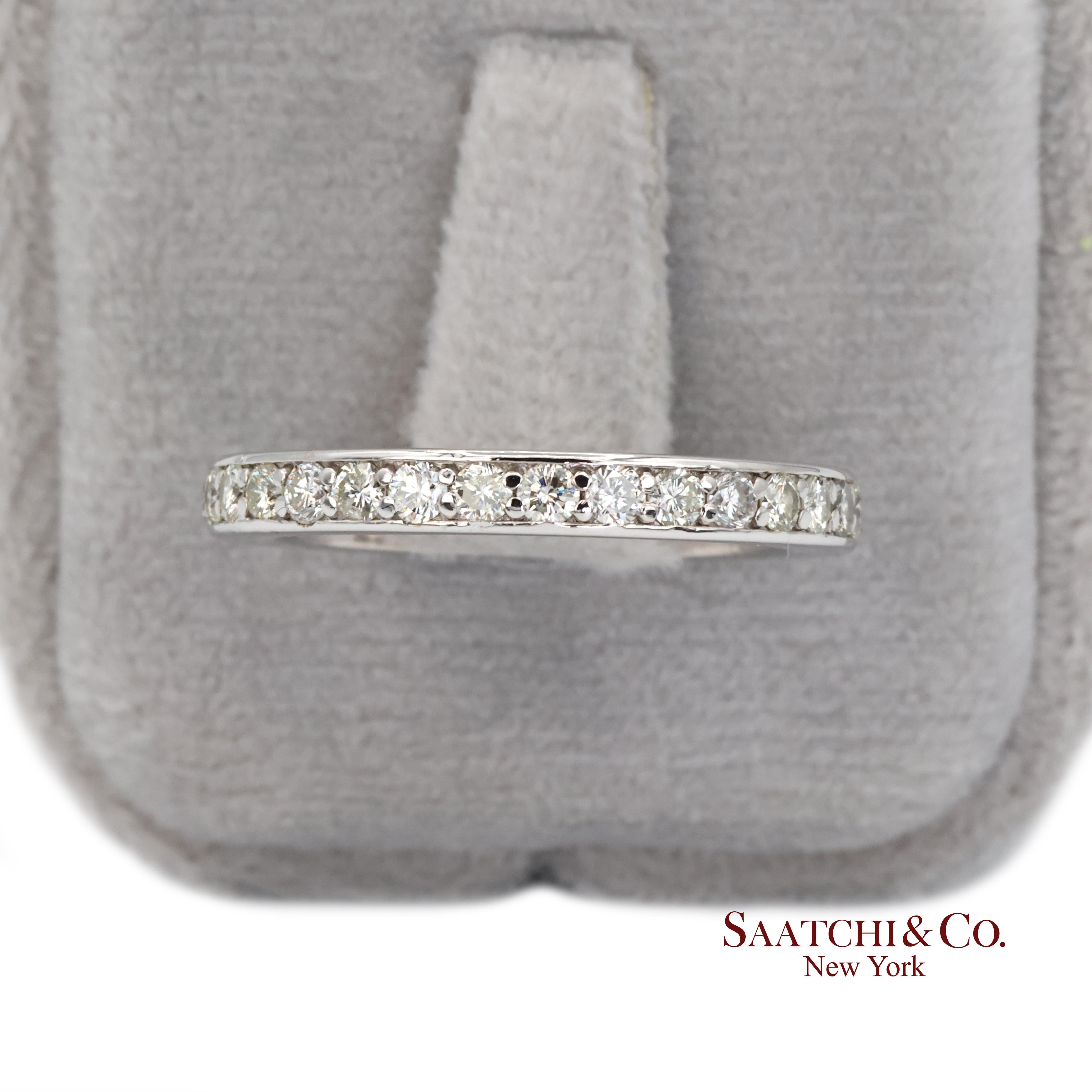 Bracelet éternité en or blanc 14k 585 diamants naturels Taille 6.5 en vente 2