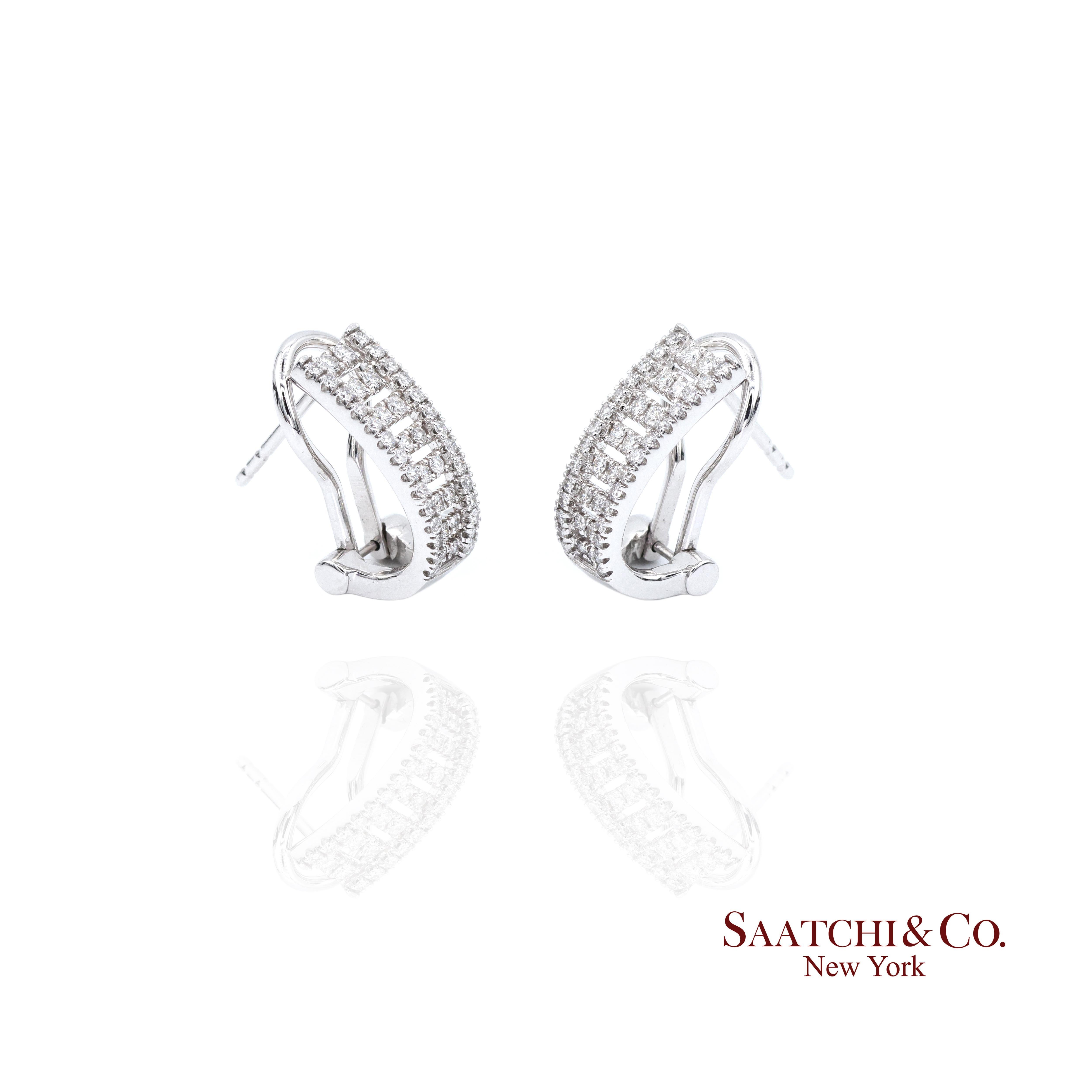 14k Weißgold Diamant-Ohrringe

Metall Typ: 14k Weißgold
Gesamtgewicht des Artikels: 4,5 Gramm
Abmessungen: Länge: 16,0 mm X Breite: 9,0 mm X Höhe: 10,0 mm
1:
Primärer Stein: Diamant
Diamant Karat Gewicht: 1.38 Ct
Diamant-Schliff: Rund
Diamantfarbe: